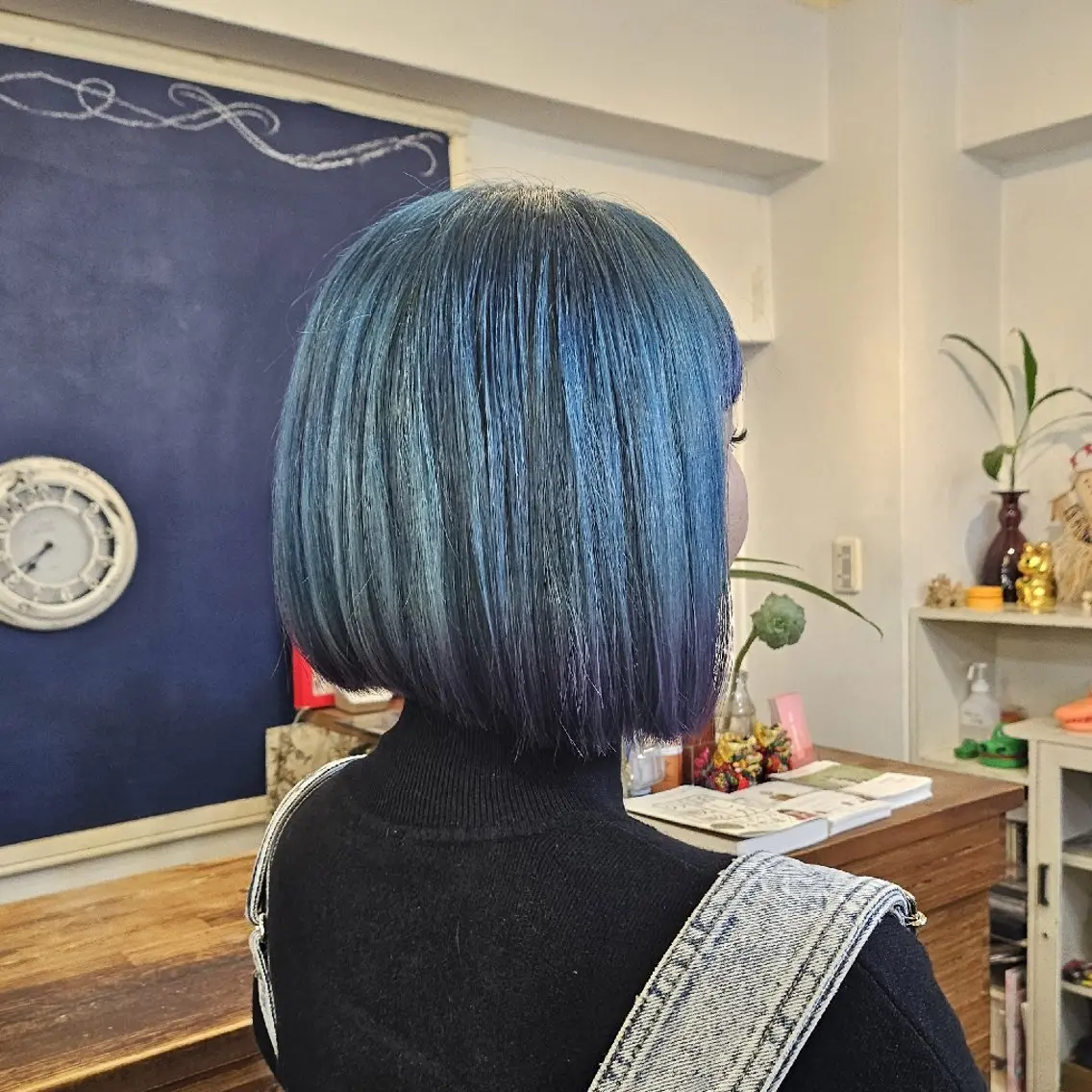 ショート カラー ブルーカラー パープルカラー あべかりん/原宿 /マツパ/ハイトーンのヘアスタイル