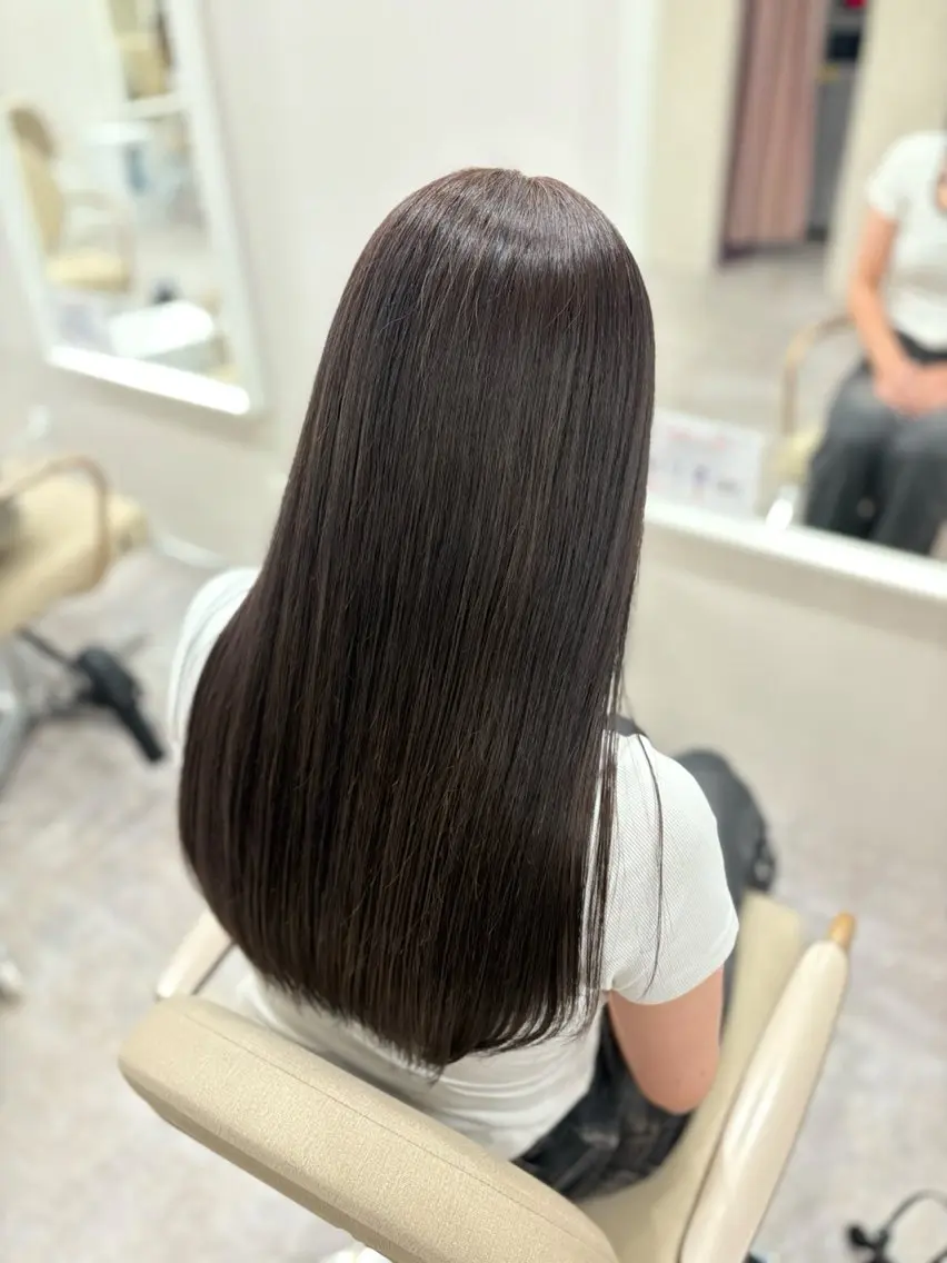 【モデル限定】艶髪カラー+トリートメントの写真