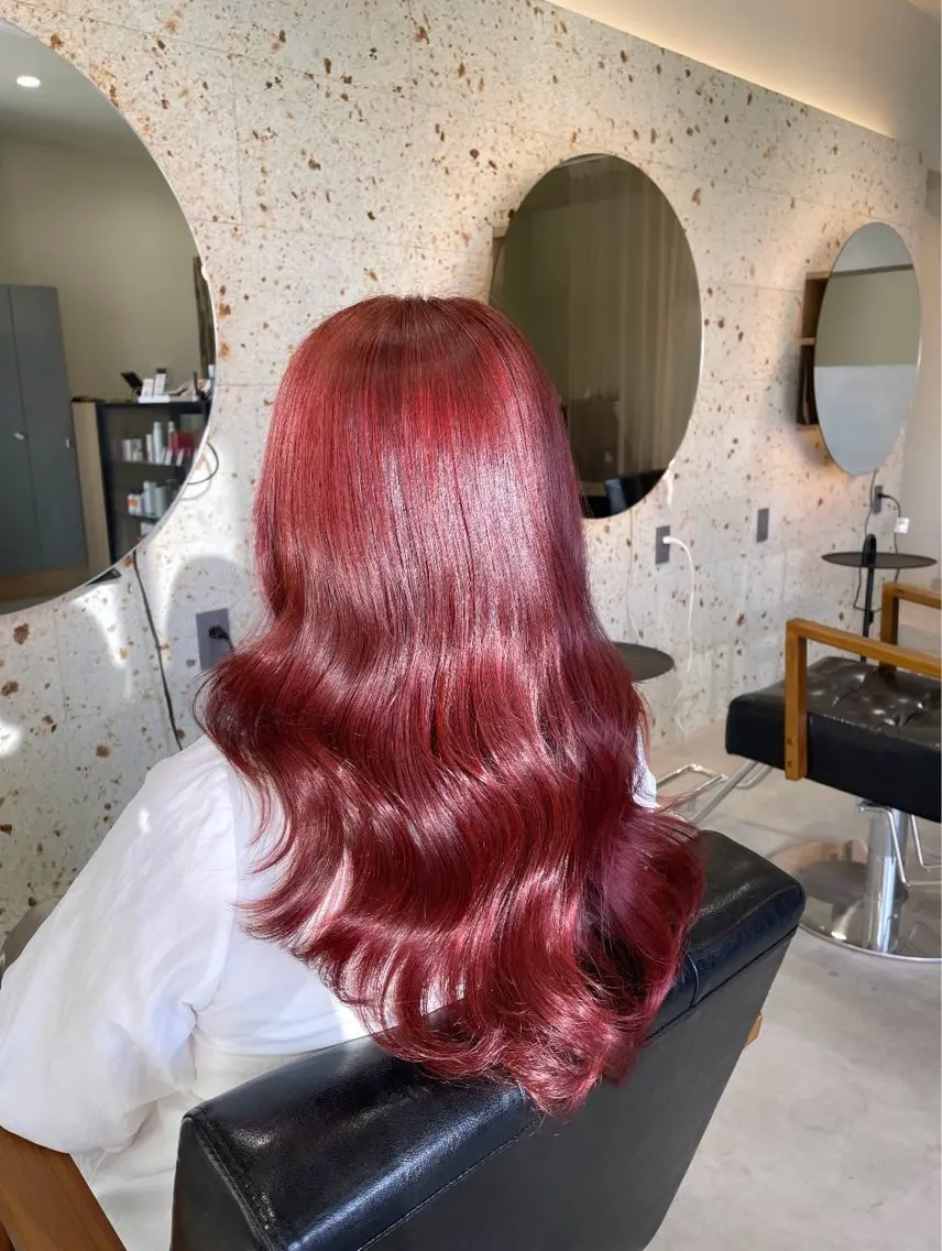 ロング カラー ヘアカラー トリートメント tim hinaのヘアスタイル