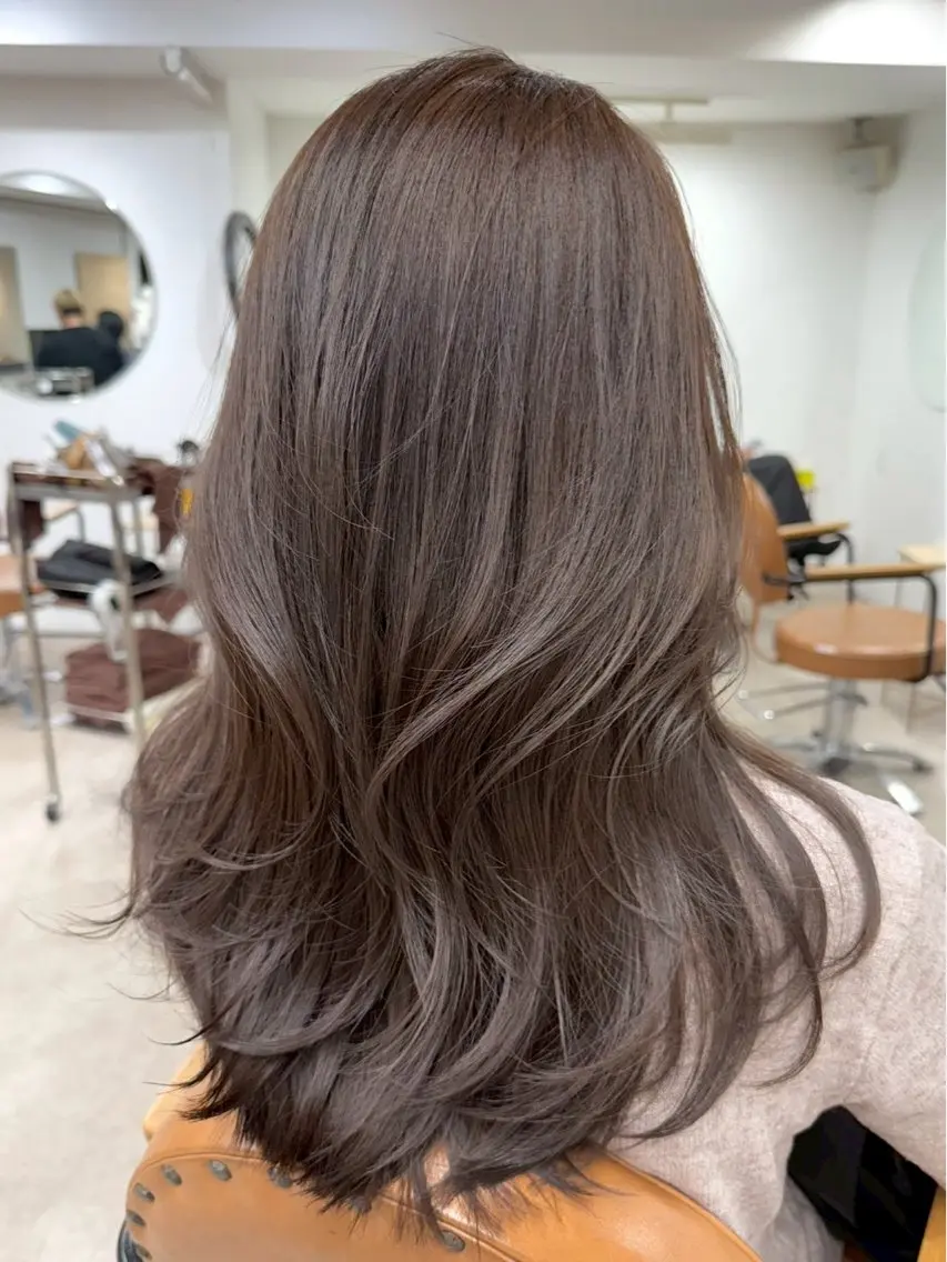 カラー Koharu カラーモデルのヘアスタイル