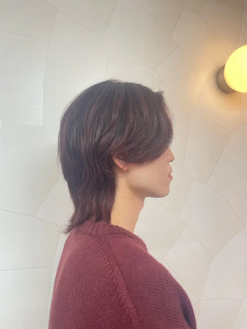 カラー メンズ レッドカラー HASHI AYAKAのヘアスタイル
