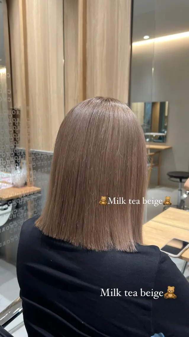 ミディアム カラー ベージュカラー ブリーチ ケアカラー イルミナカラー 🦄Rena 🦄のヘアスタイル