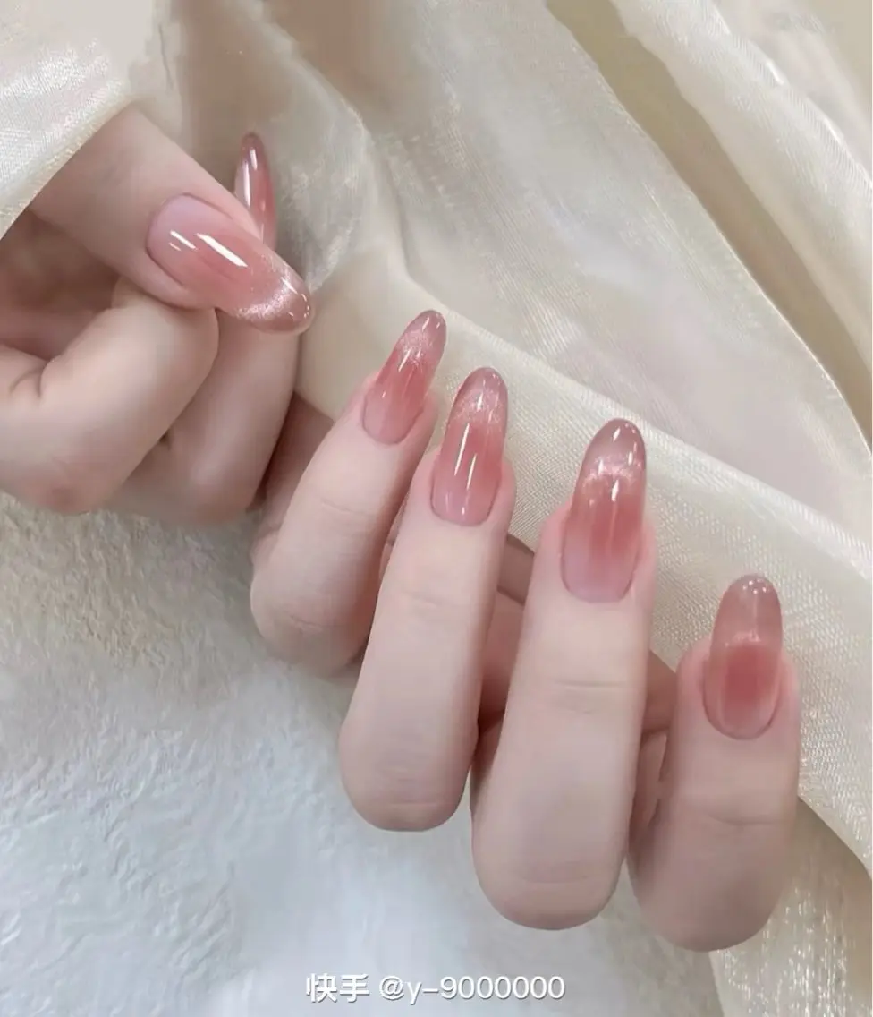 ネイル ハンドネイル RAFUnail モモコのネイルデザイン