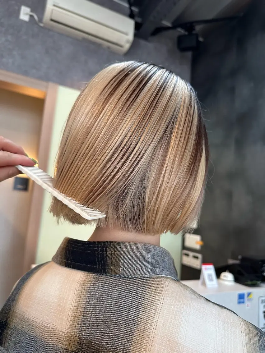 カラー デザインカラー ヘアカラー 坂庭 美夢のヘアスタイル