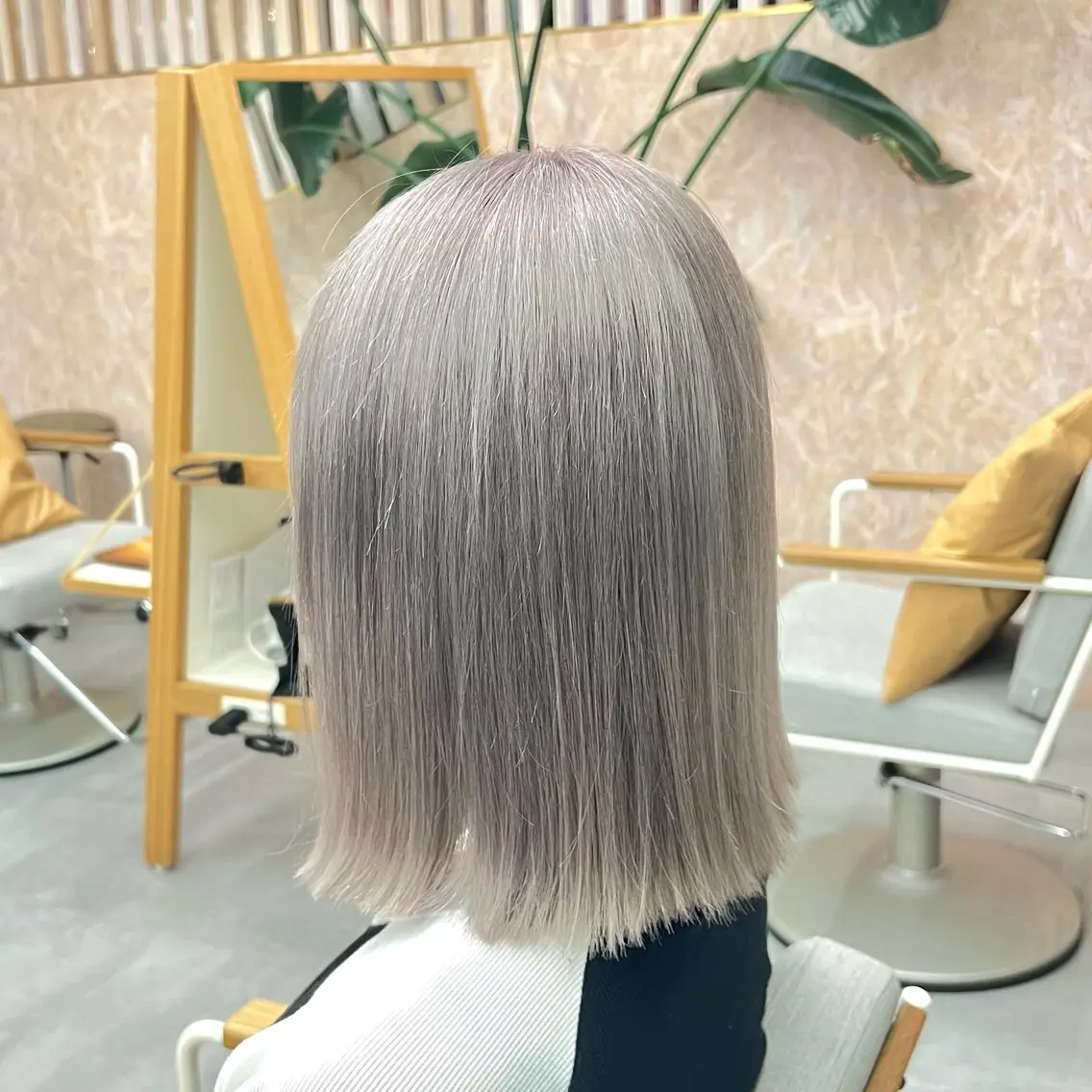 ミディアム カラー ヘアカラー 🕊️カズヤ/ ハイトーン🕊️のヘアスタイル
