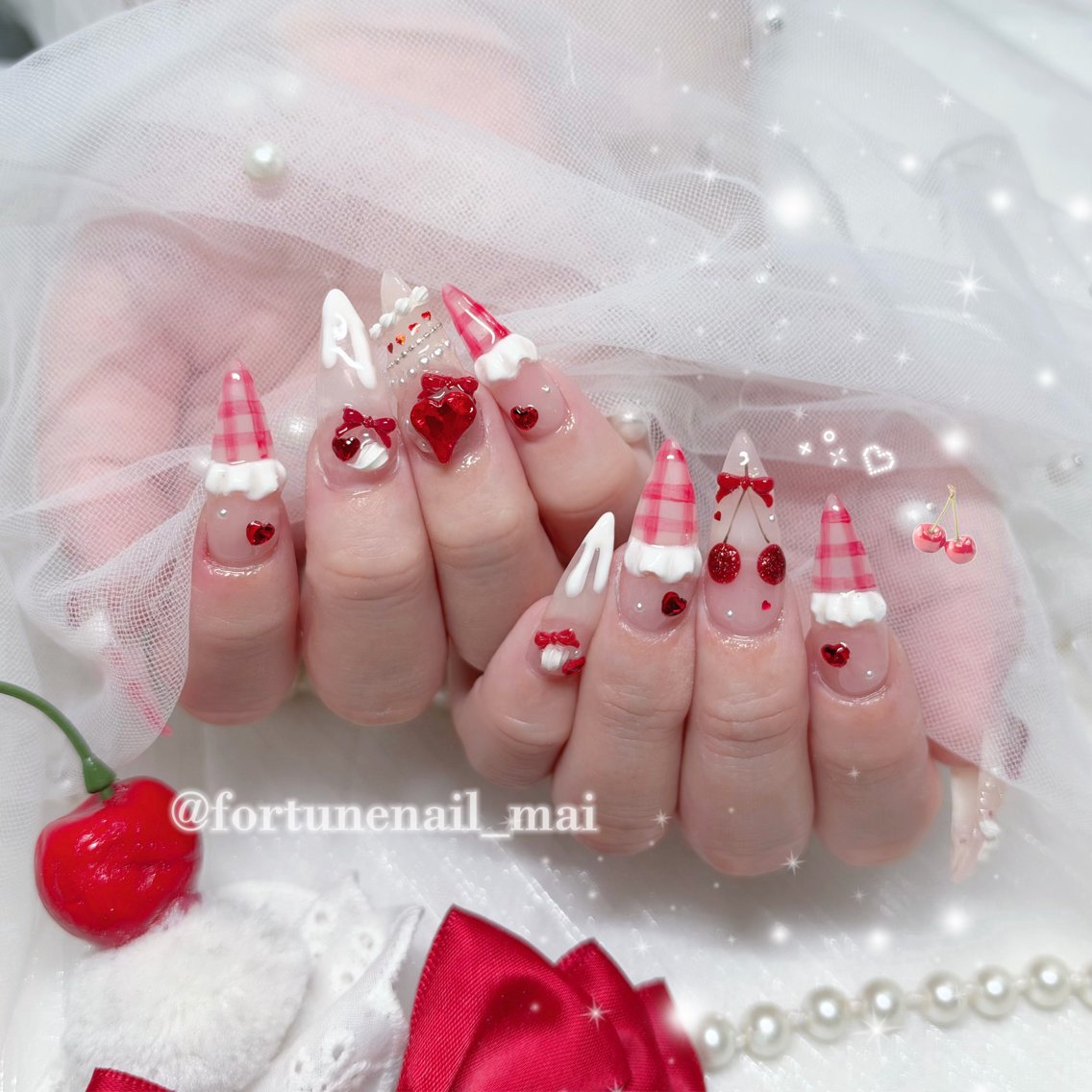 ネイル ハンドネイル 🎀Mai 10/25🈳🎀のネイルデザイン