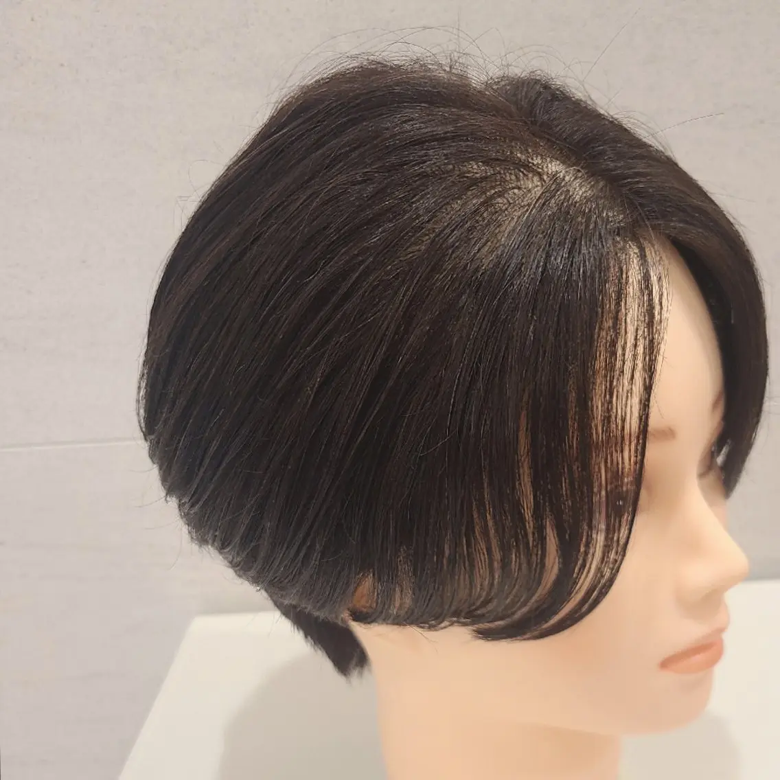 パーマ ショート ショートヘア toiro ちだしえりのヘアスタイル