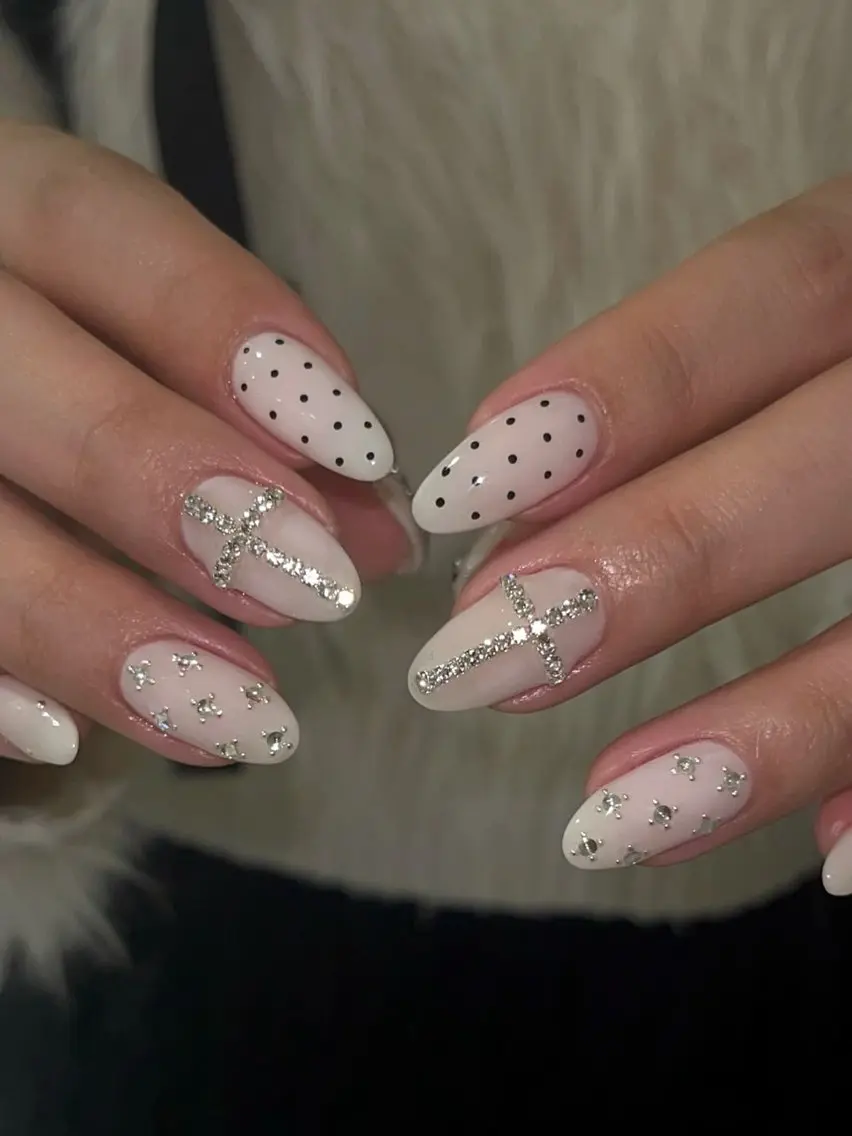 ネイル ハンドネイル HAPPI NAIL CALINのネイルデザイン