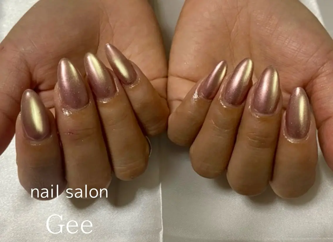 ネイル マグネットネイル ピンク nail salon geeのネイルデザイン