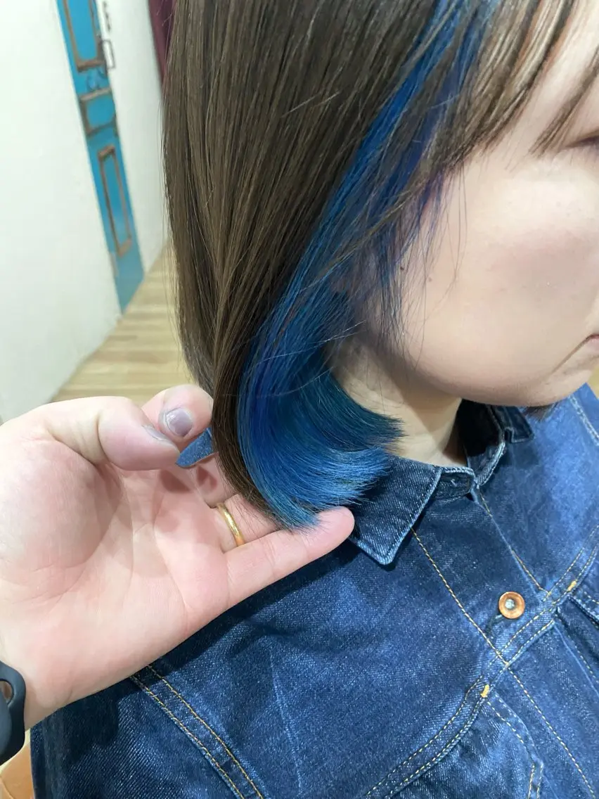 ショート カラー インナーカラー カット ヘアカラー トリートメント 東田 恋のヘアスタイル
