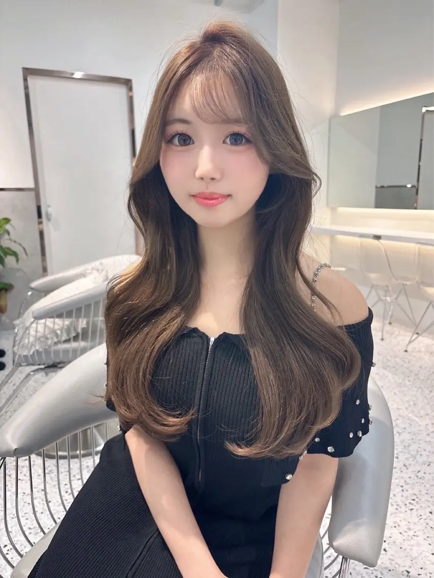 ロング カラー カット ヘアカラー トリートメント yui🎀ブリーチ なしベージュ／博多のヘアスタイル