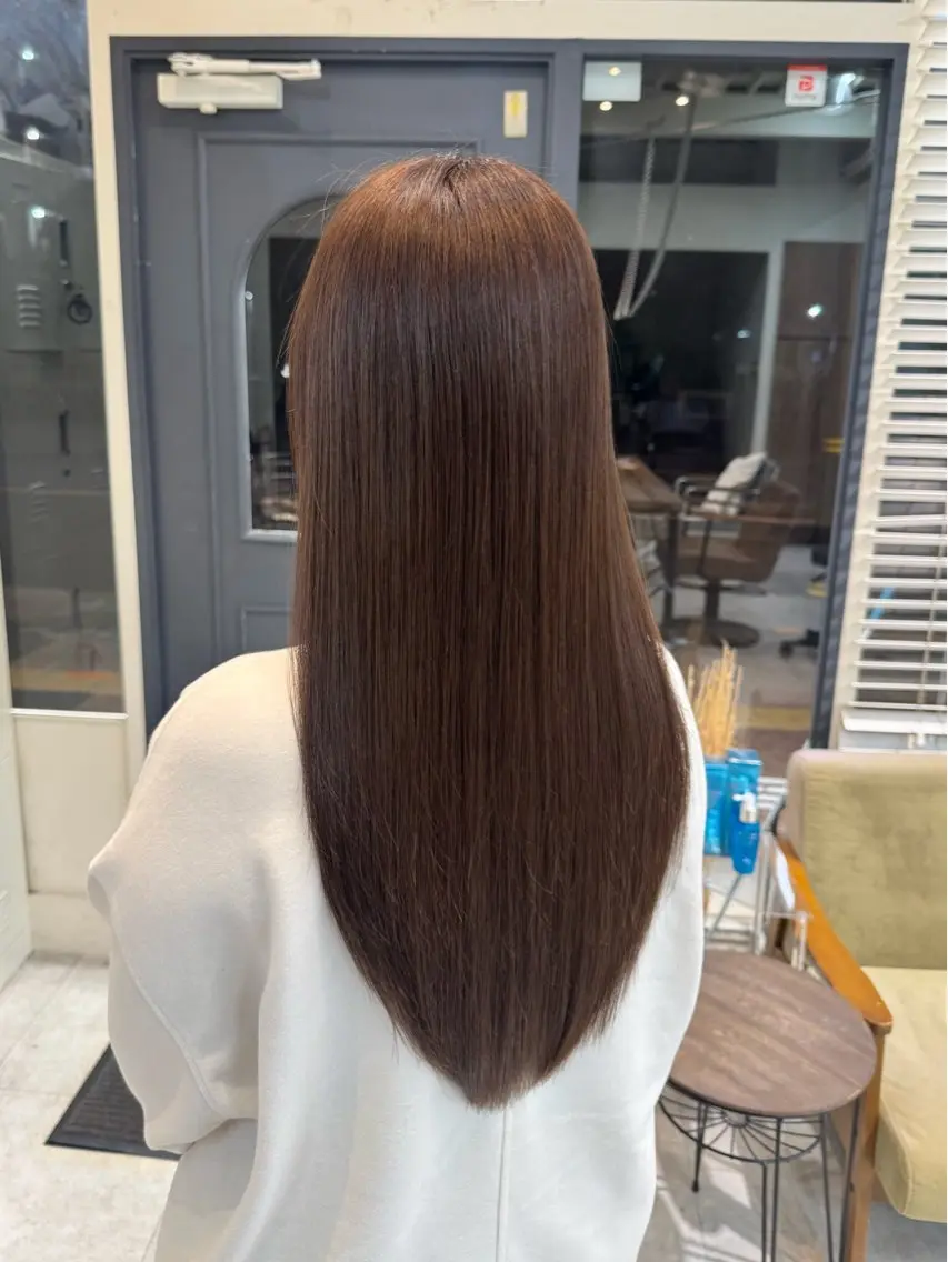 ロングカット➕カラー ➕トリートメント🌟【鎖骨下の長さの方限定】の写真