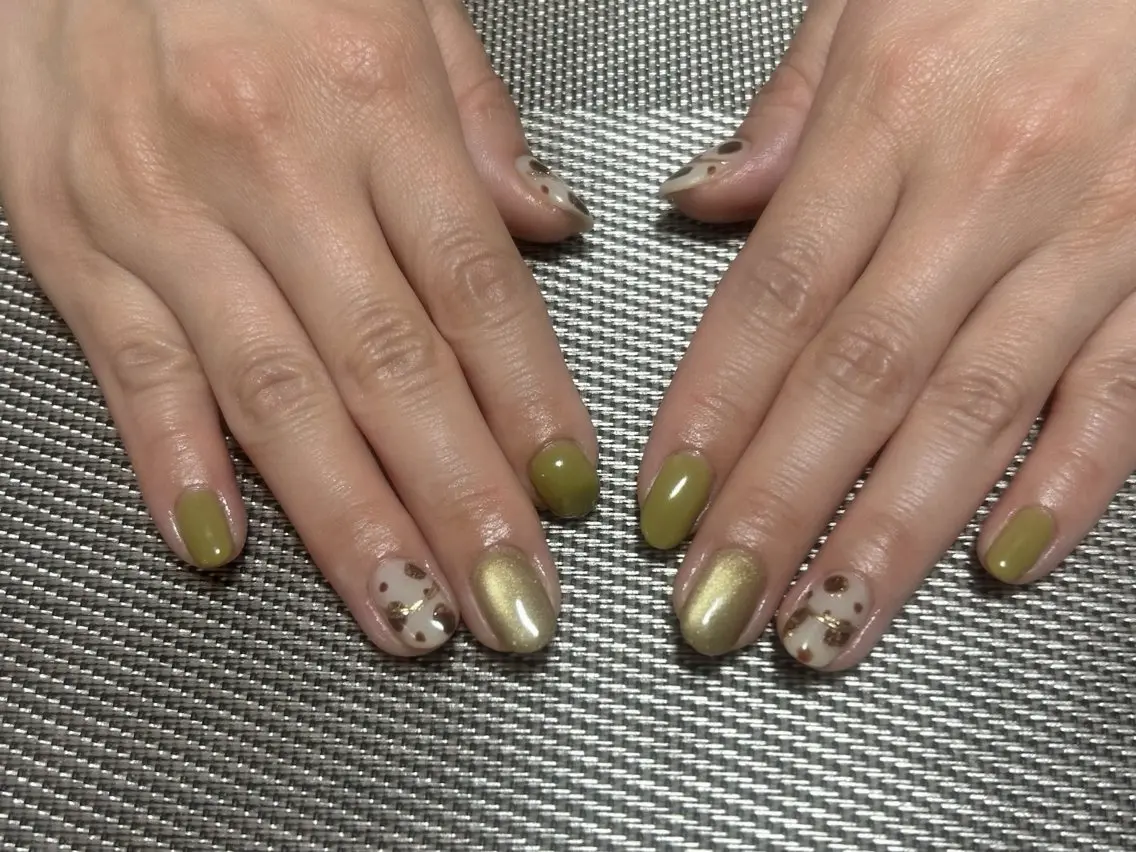 ネイル アニマル柄 ピスタチオネイル ハンドネイル i nailのネイルデザイン
