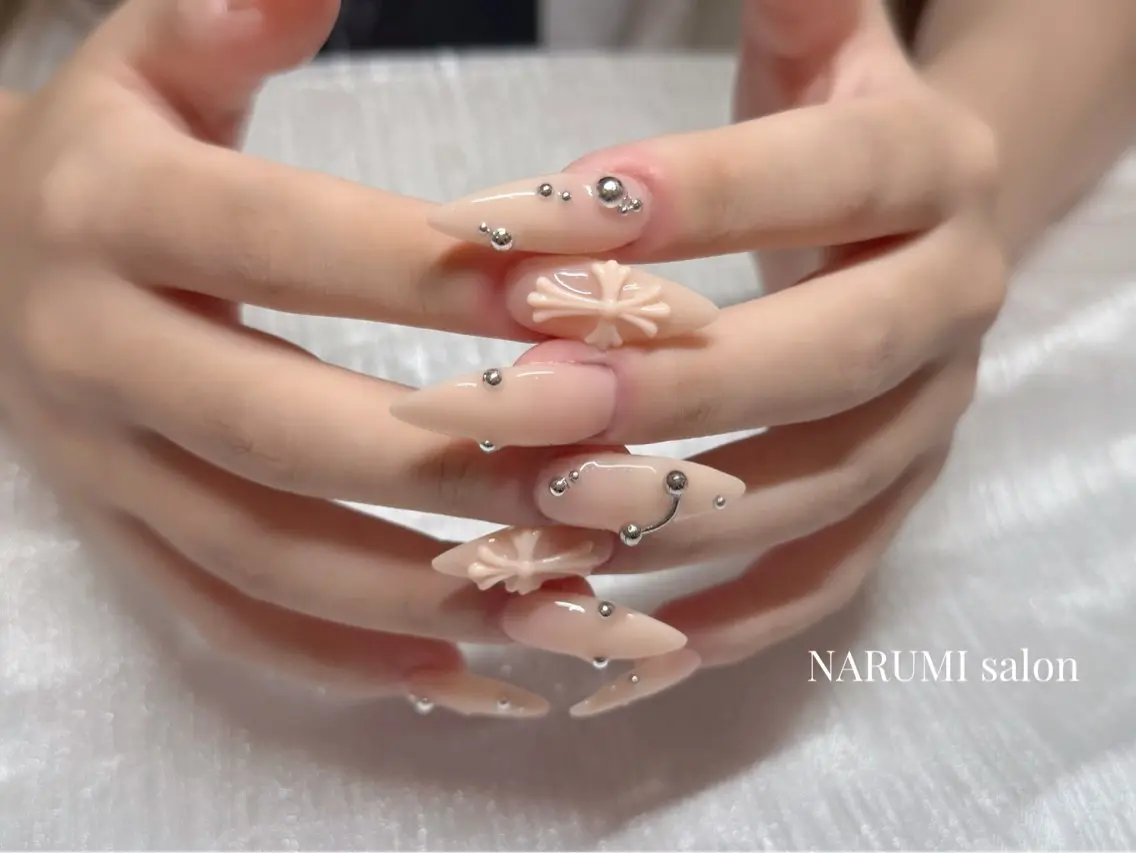 ネイル ハンドネイル NARUMI nail*eyeのネイルデザイン