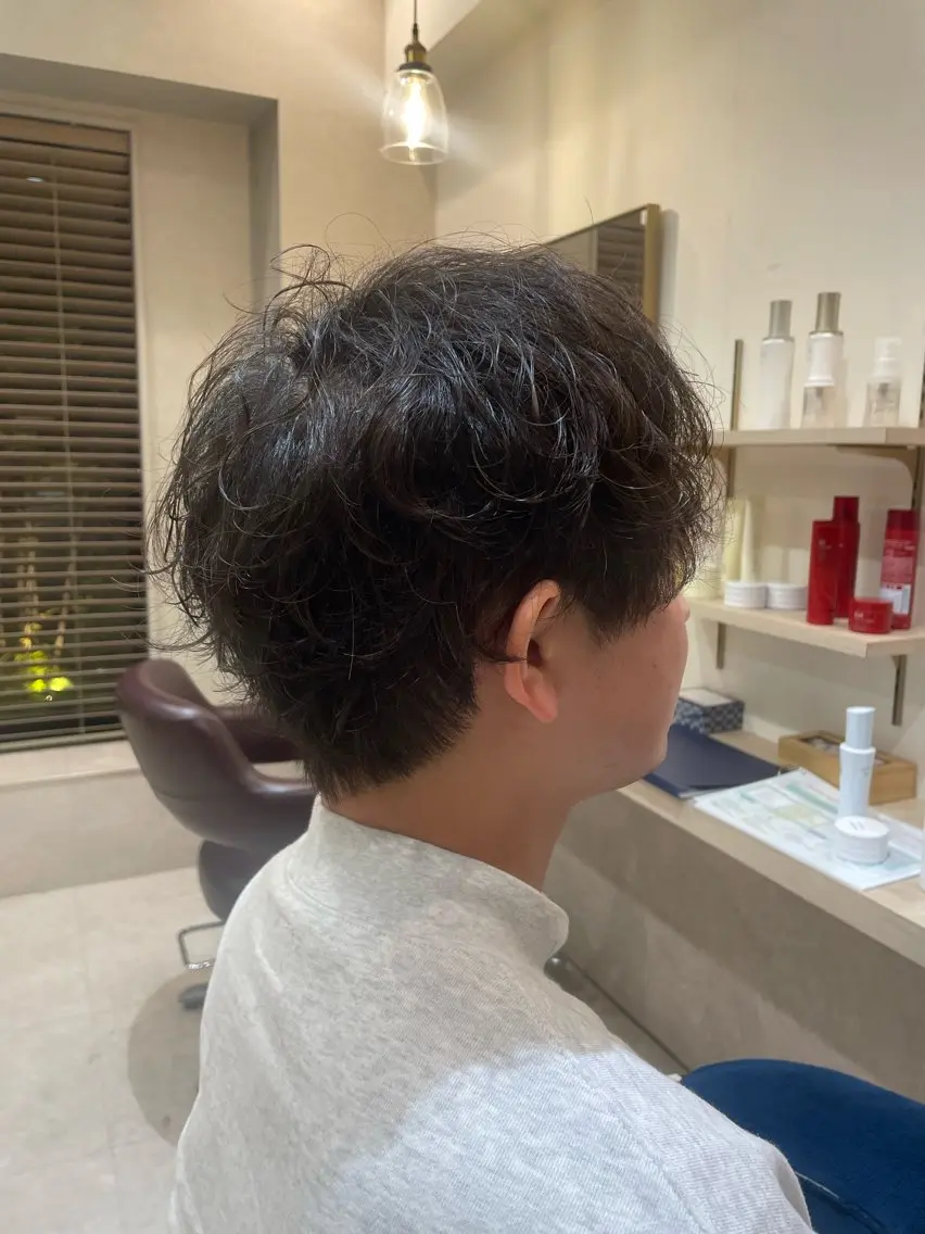 ショート パーマ メンズ メンズパーマ カット パーマ 小川 泉美のヘアスタイル