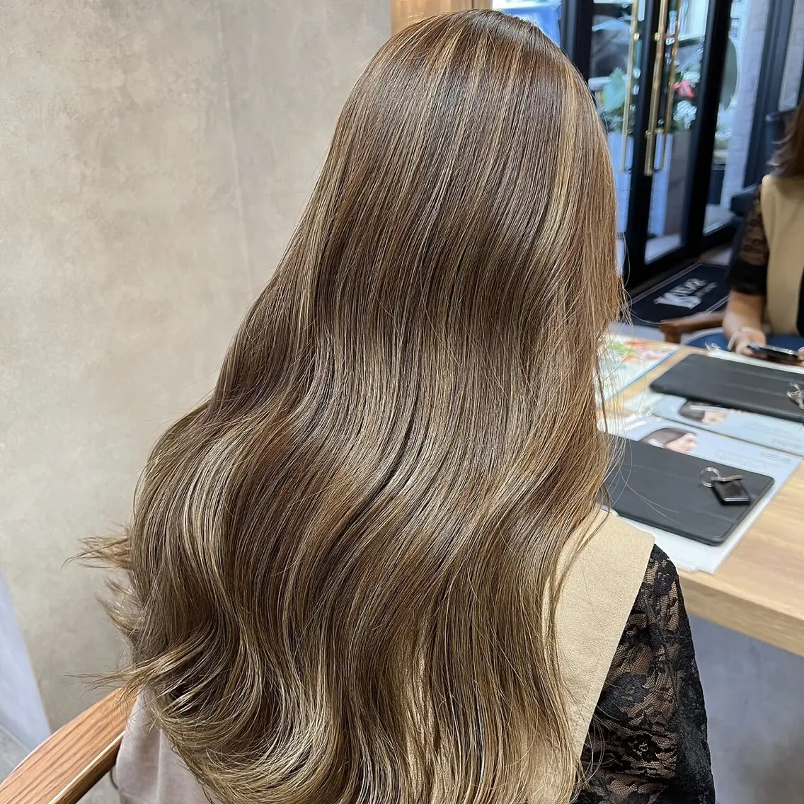ロング カラー RIENS xreaのヘアスタイル