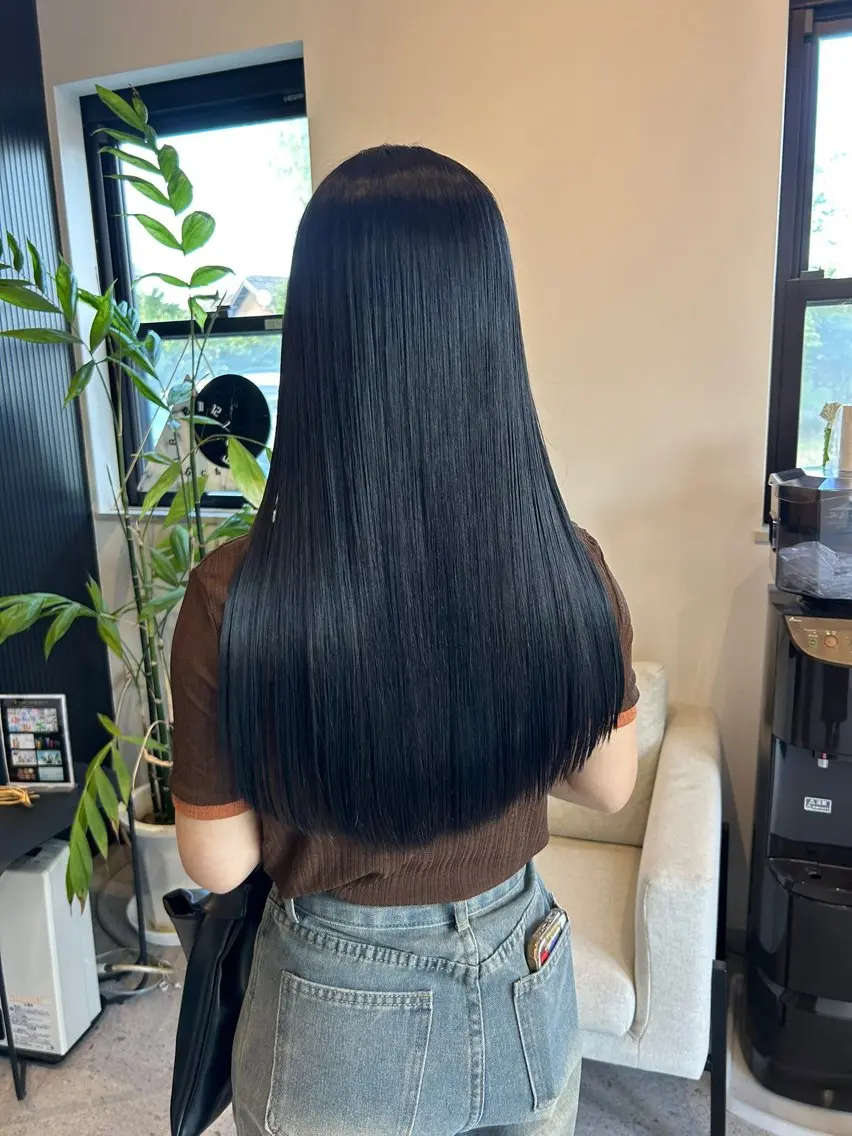 ロング カラー ロング カット ヘアカラー トリートメント SHIINA シイナのヘアスタイル