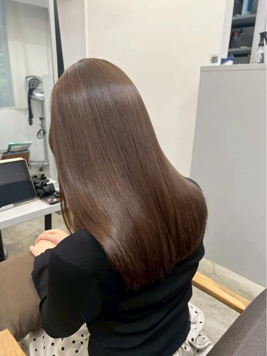 セミロング パーマ 縮毛矯正 ハイトーンカラー が絶対可愛い✨泰聖✨のヘアスタイル