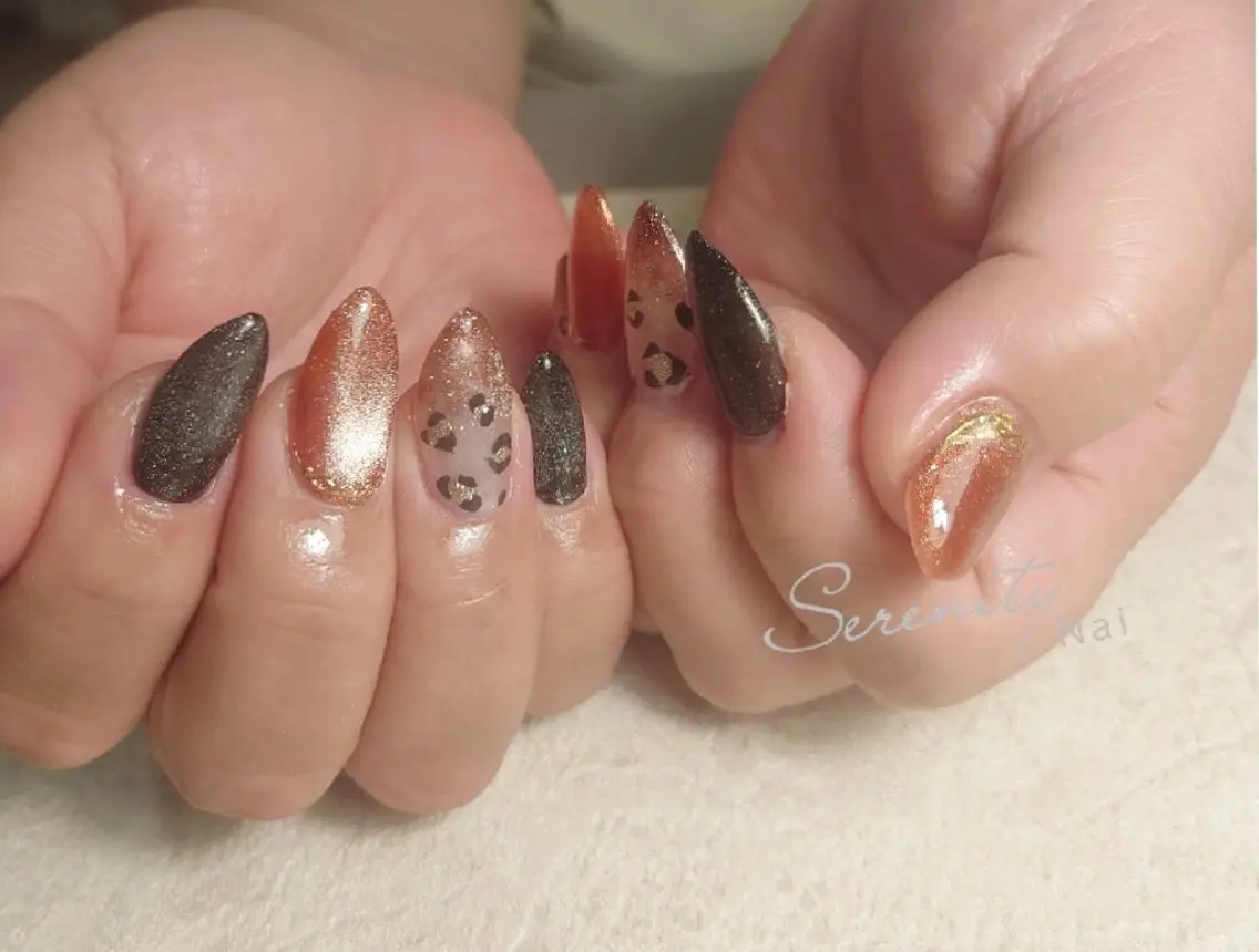 ネイル アニマル柄 持ち込み オレンジ ハンドネイル nail  serenityのネイルデザイン