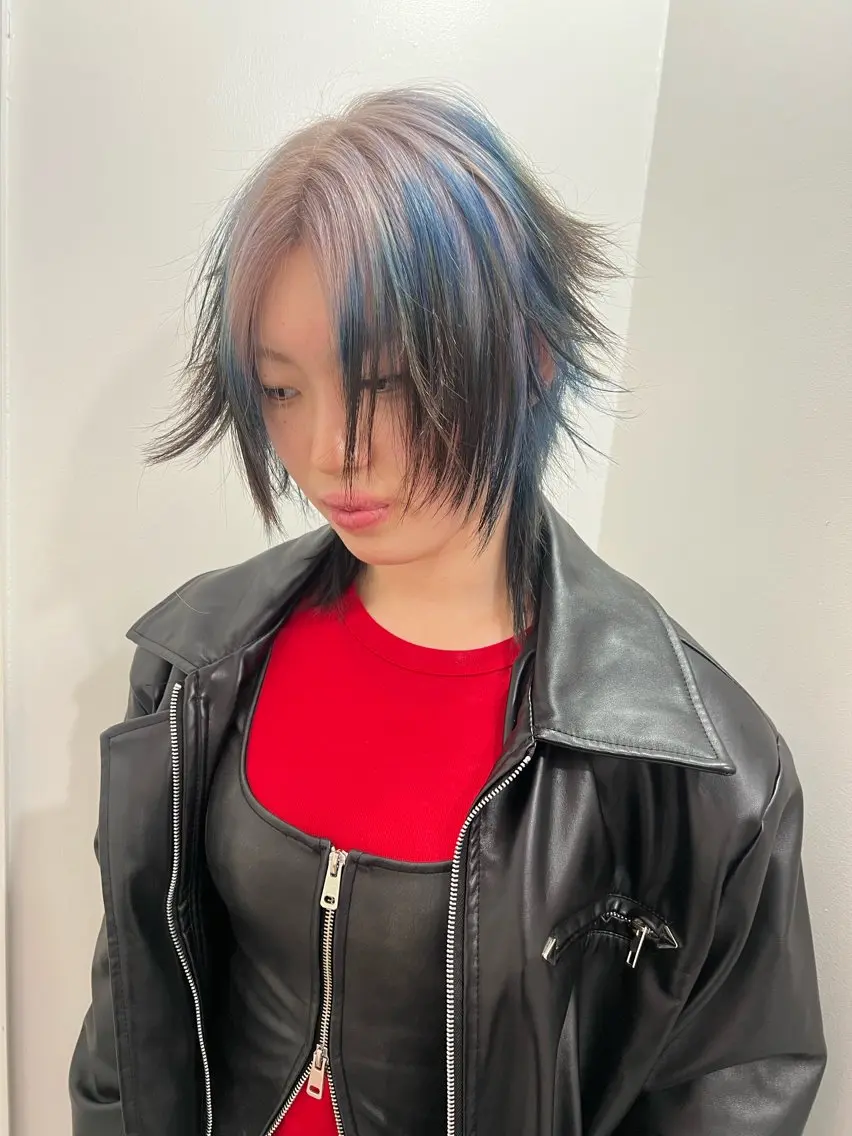ショート ヘアカラー トリートメント 💥ウルフカット デザインあんな💥のヘアスタイル