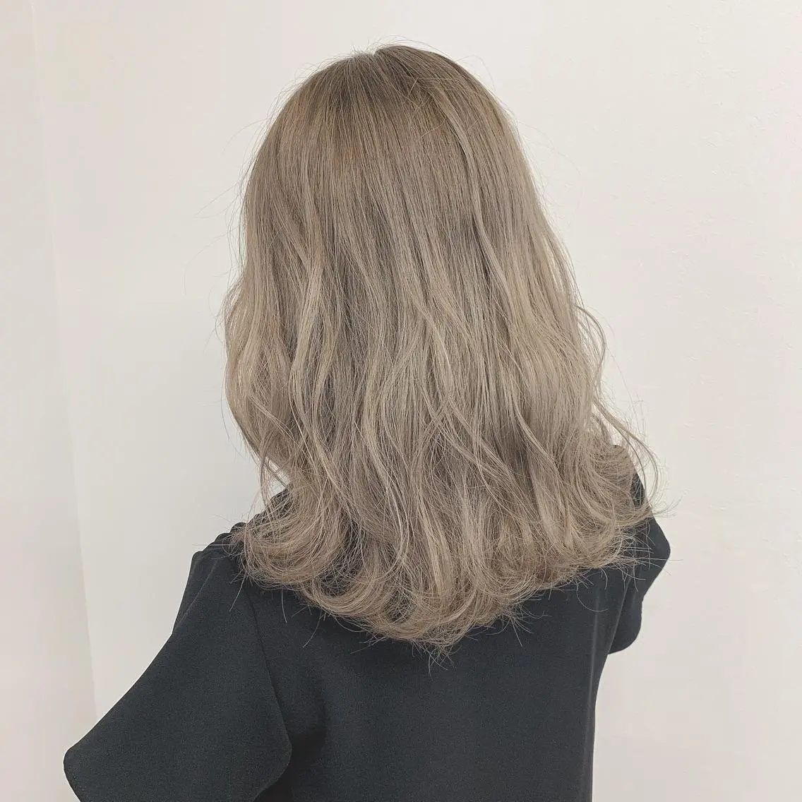 セミロング 松本 聖のヘアスタイル
