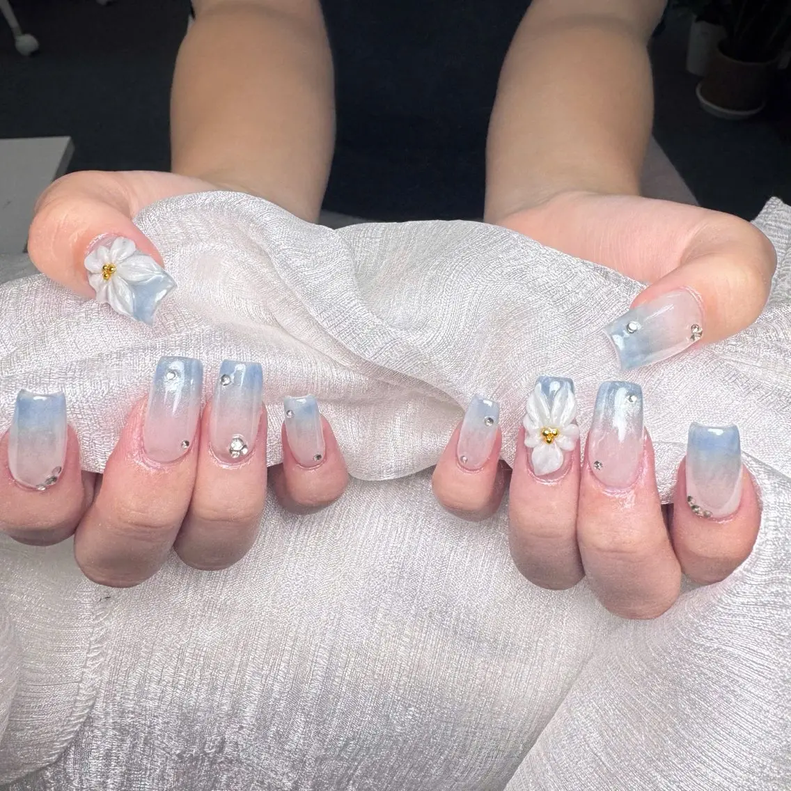 ネイル 長さ出し フレンチネイル ジェルネイル 韓国ネイル マグネットネイル Kawaii _Nailのネイルデザイン