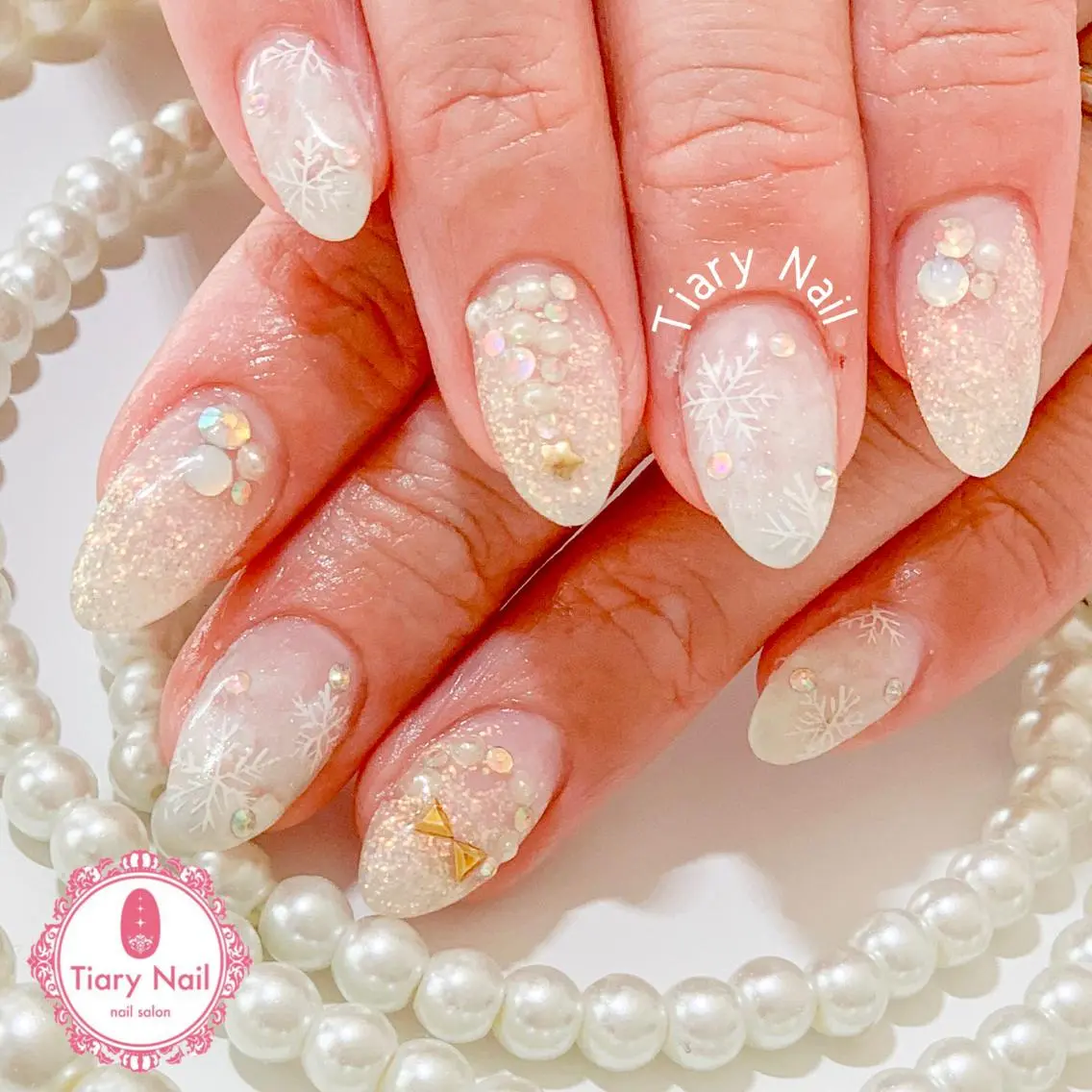 ネイル ハンドネイル 💗🪽Tiary Nail🪽💗のネイルデザイン