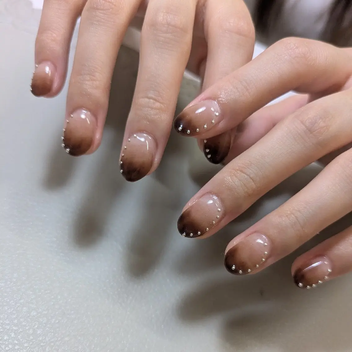 ネイル ブラウン ハンドネイル 細井 雪乃のネイルデザイン