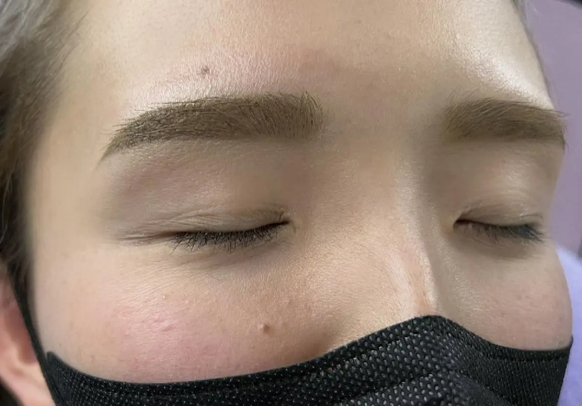 マツエク・マツパ アイブロウ 眉カラー 眉毛ワックス脱毛 ケラチンラッシュリフト まつげパーマ 下まつげエクステ 中野やまとなでしこ AYAのマツエク・マツパデザイン