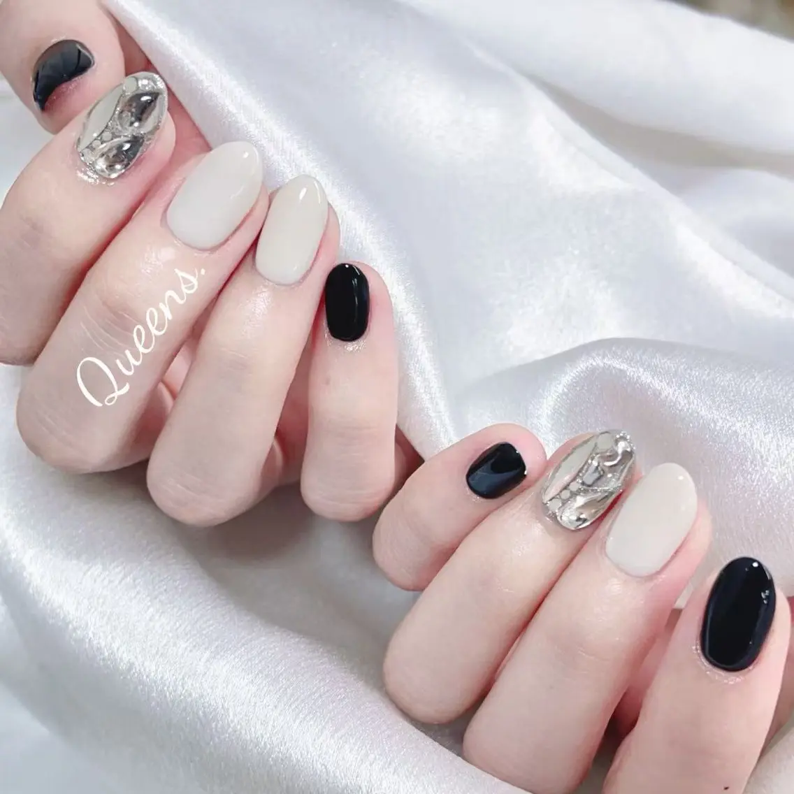 ネイル ハンドネイル Queens テイのネイルデザイン