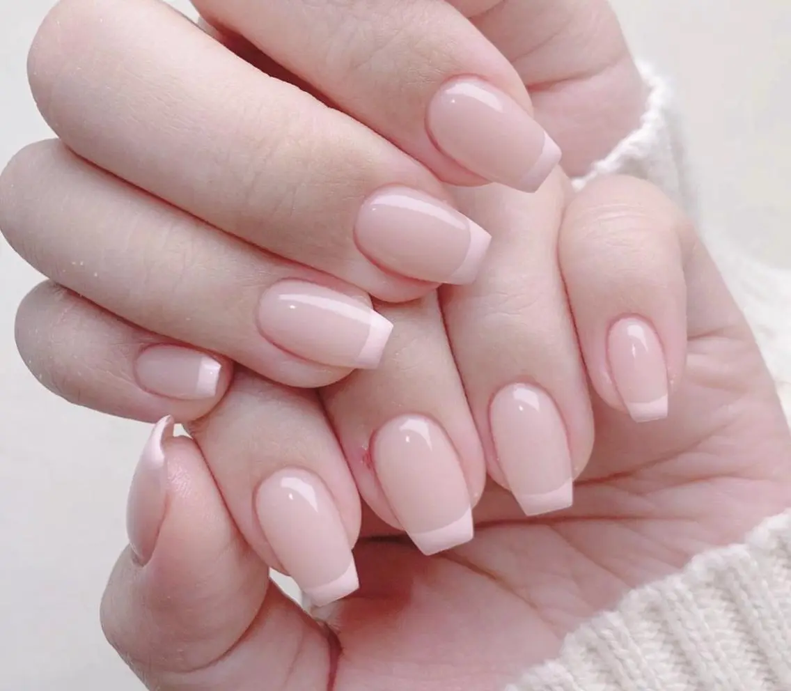 自爪🎀フレンチネイル（ベース色付き）💖オフなしの写真