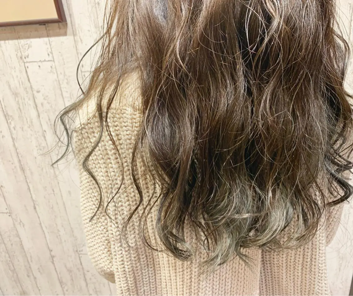 ロング カラー ヘアカラー 古沢 みづきのヘアスタイル