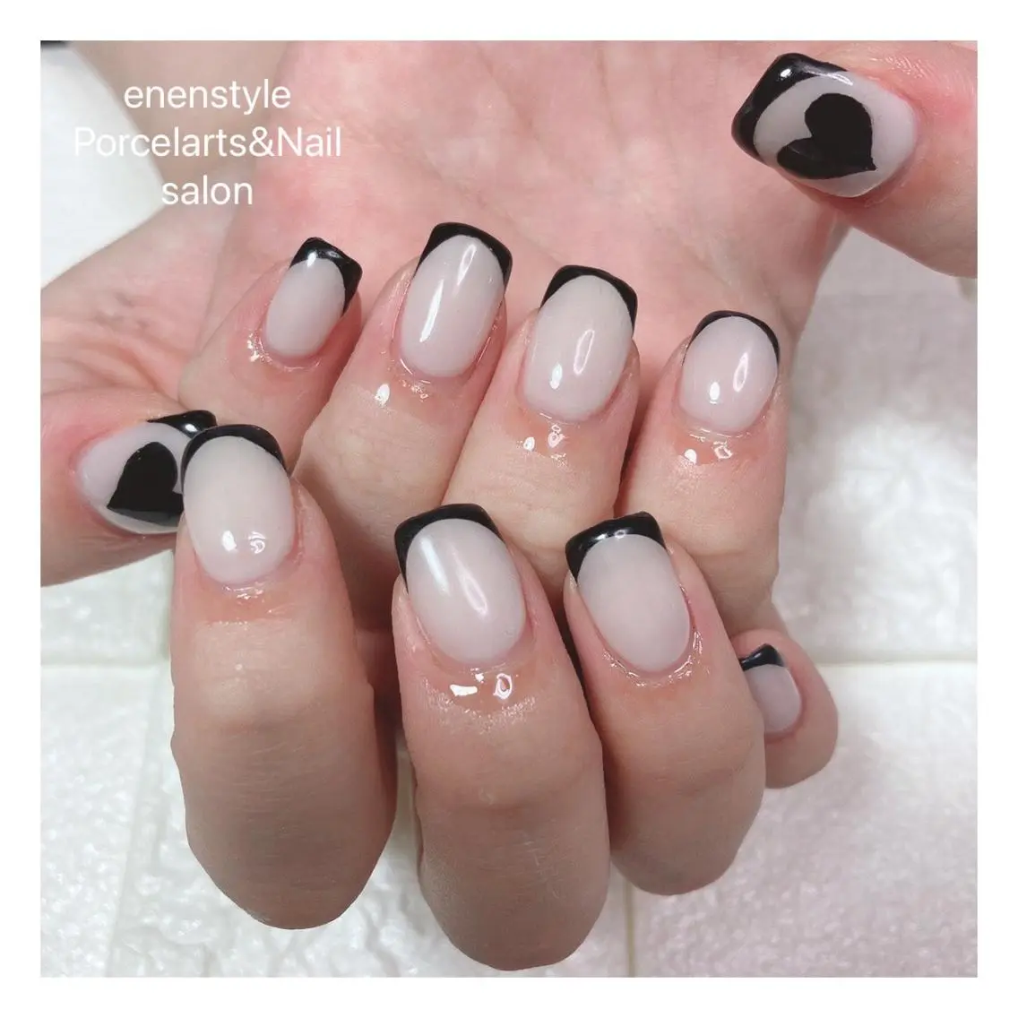 ミディアム ネイル ハンドネイル 🐾enen style 🐾のネイルデザイン