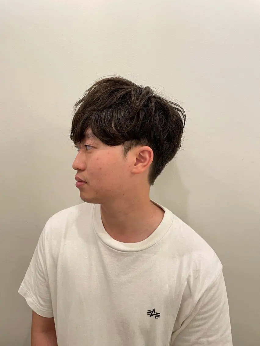 ショート メンズ メンズ韓国風 メンズパーマ 韓国風ヘア カット パーマ ニュアンスカラー🫧 加納のヘアスタイル