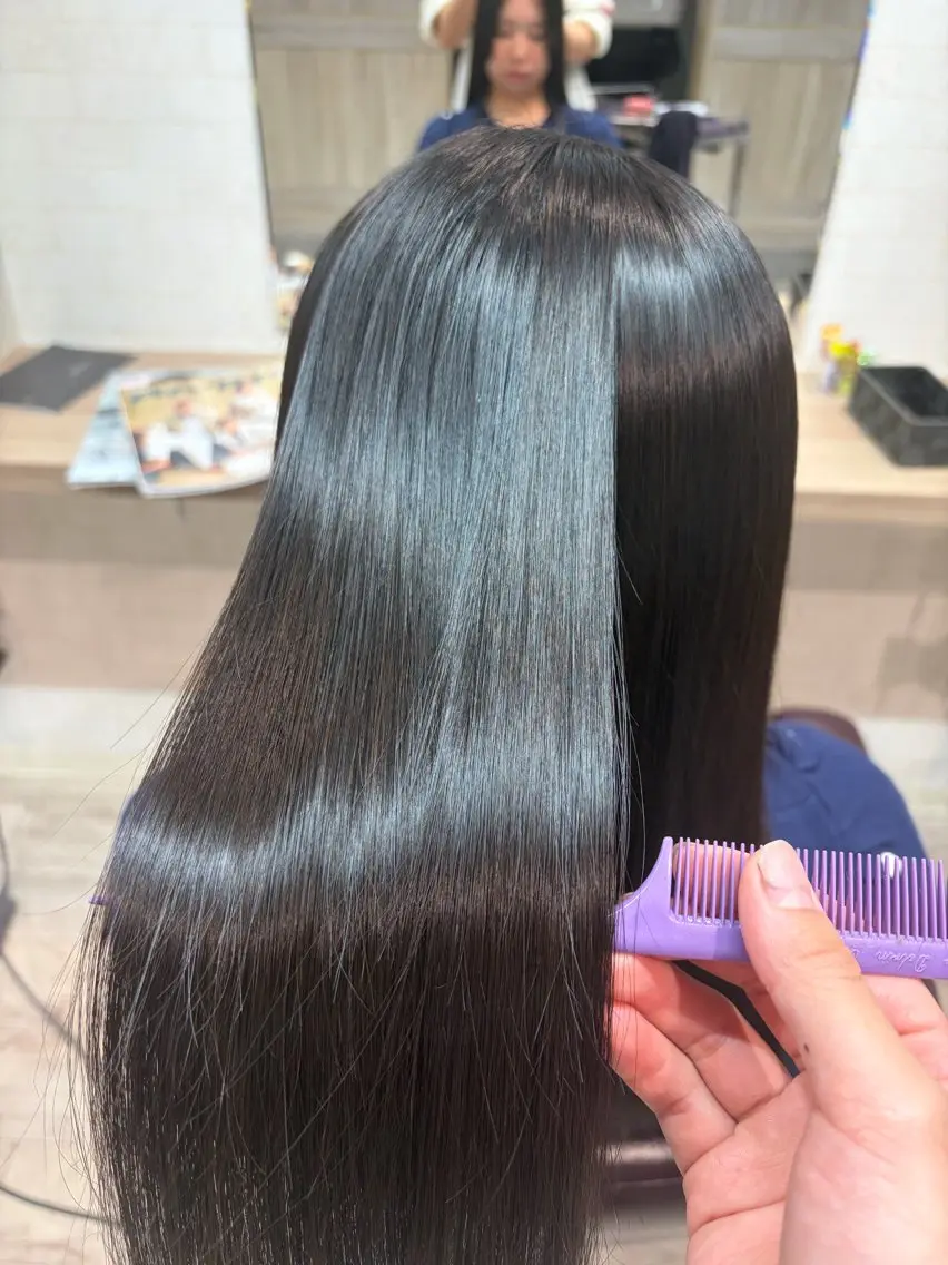 ロング 縮毛矯正 縮毛矯正 大賀 鈴のヘアスタイル
