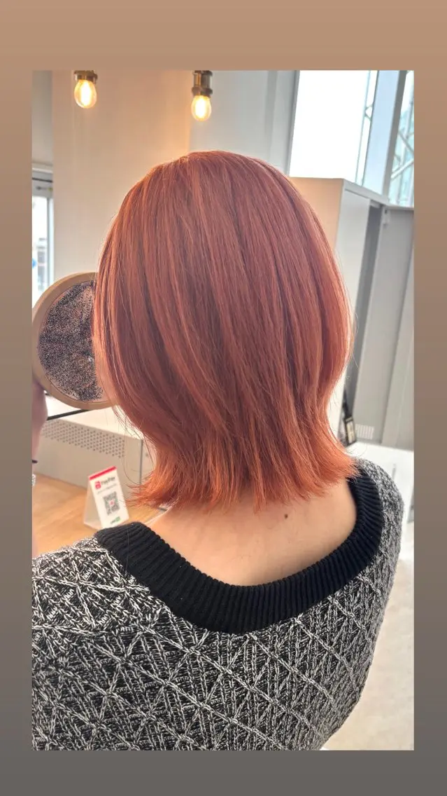 ミディアム ミディアムレイヤー レイヤーカット オグニ ヒマリのヘアスタイル