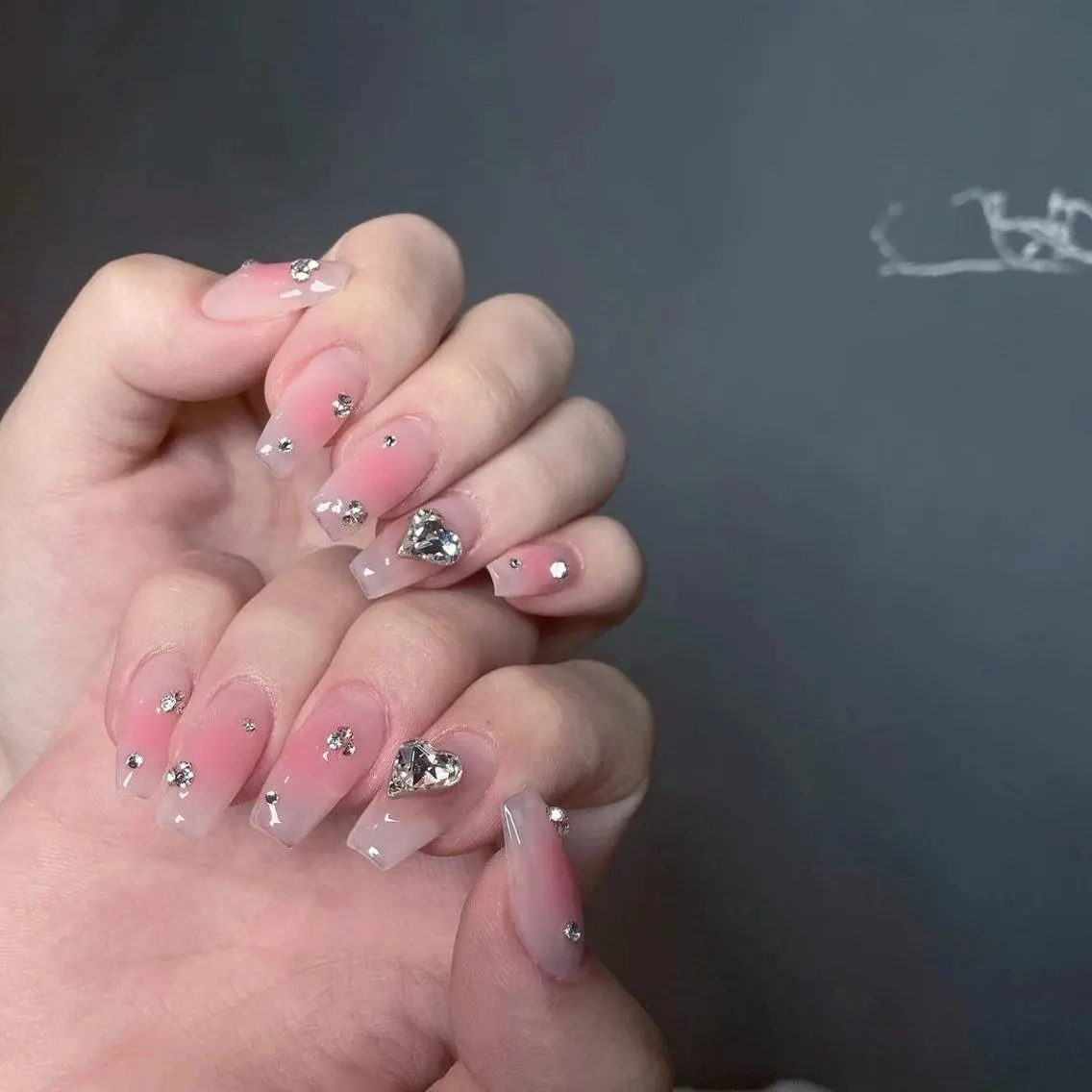 ネイル M 🌷Nail 長さだし専門店のネイルデザイン