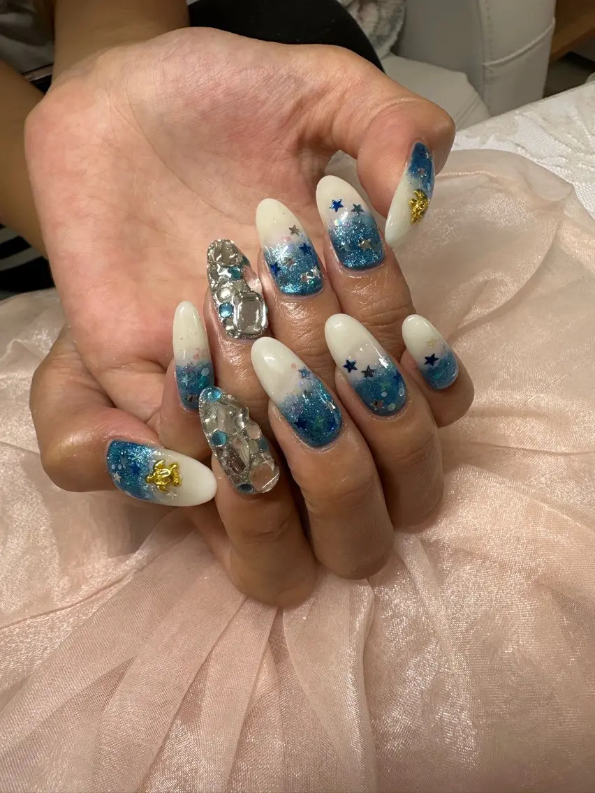 ネイル ハンドネイル AOAQUA SHIORIのネイルデザイン