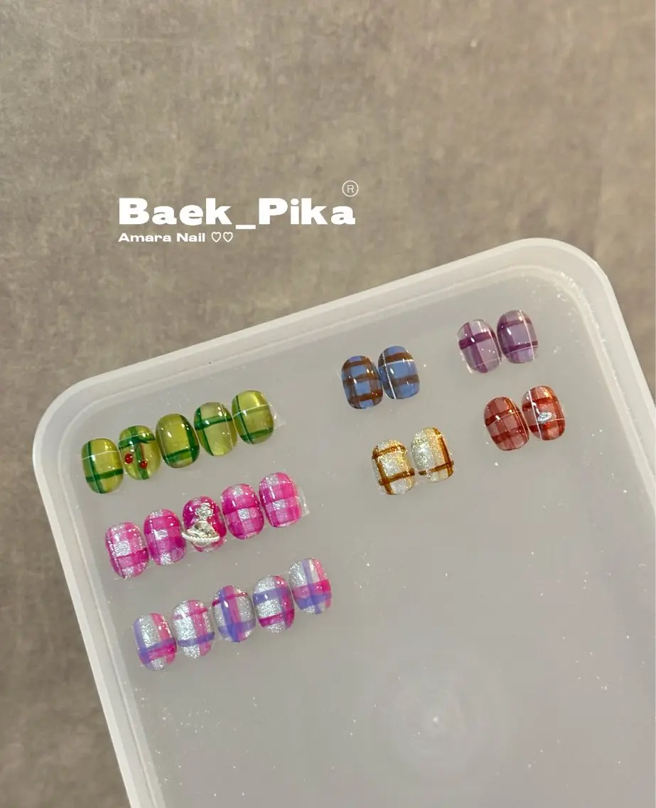 ネイル LINSTY PIKAのネイルデザイン