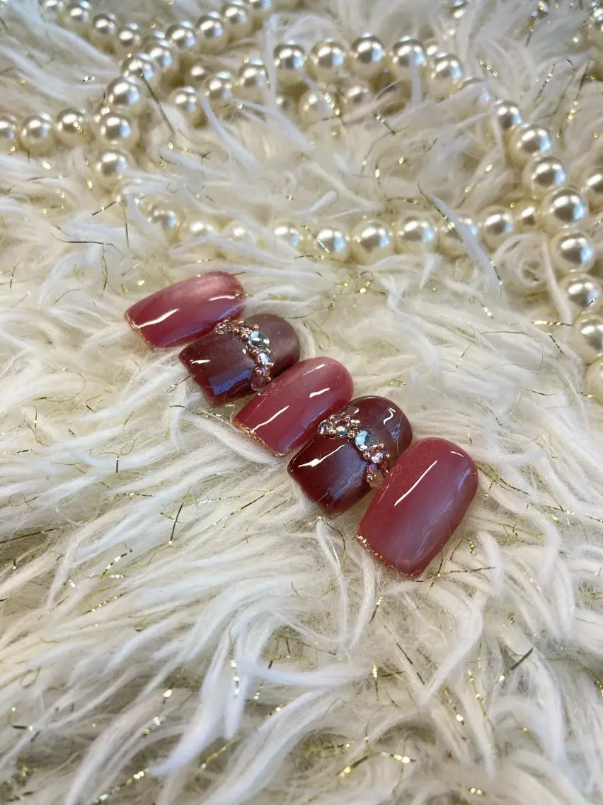 ネイル Legit nail salonのネイルデザイン