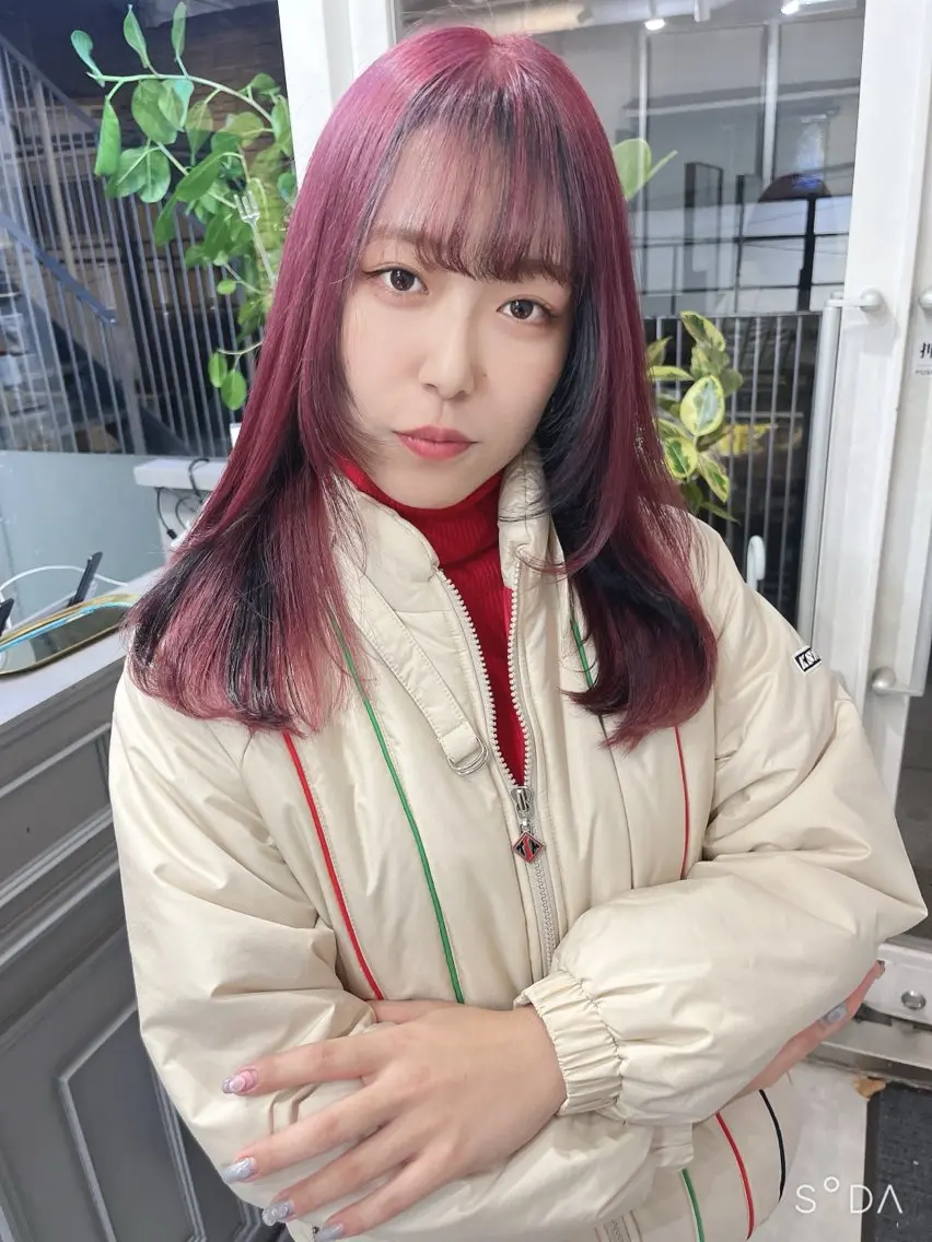 セミロング カラー デザインカラー カット ヘアカラー トリートメント ヘアセット 🎀透明感 カラー🎀ミズキのヘアスタイル