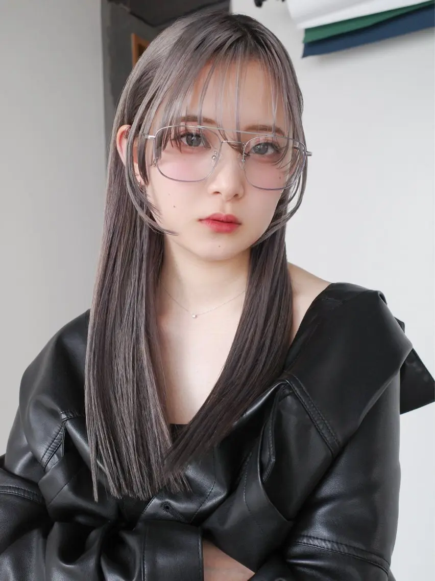 いつも綺麗に🟡ボブ・レイヤー似合わせカット+透明感カラー|オリーブ/ベージュ/赤み消し📗の写真