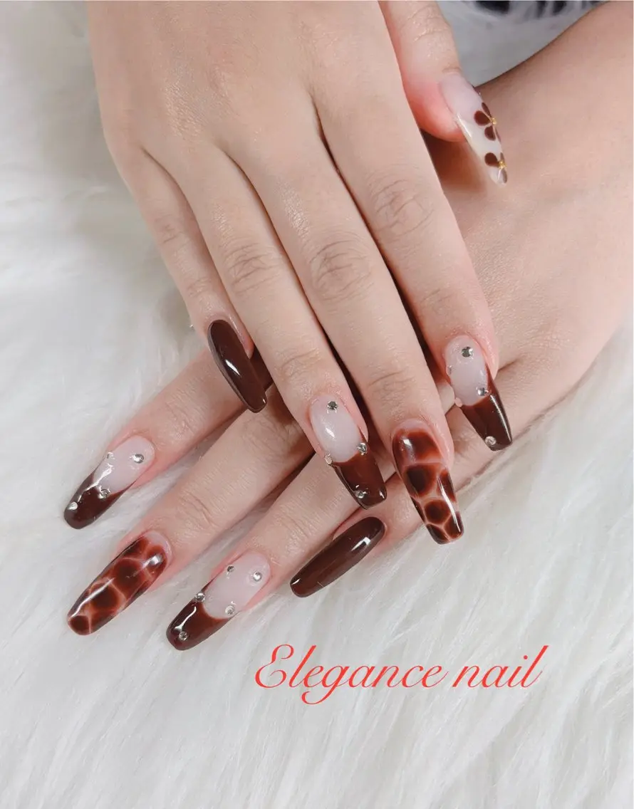 ネイル Elegance Nail本厚木店舗のネイルデザイン