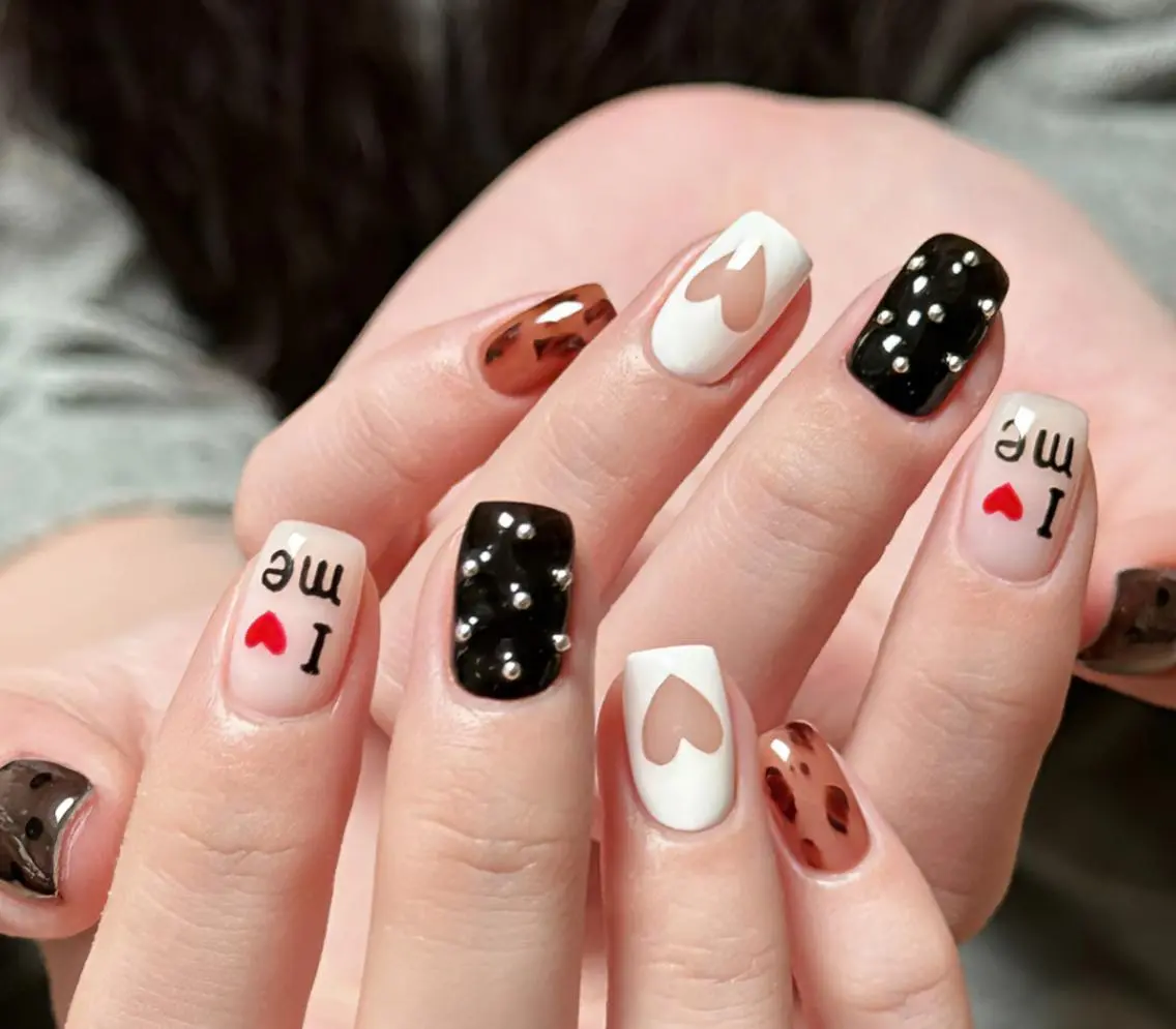 ネイル ハンドネイル 🎀 NaNa_nailのネイルデザイン