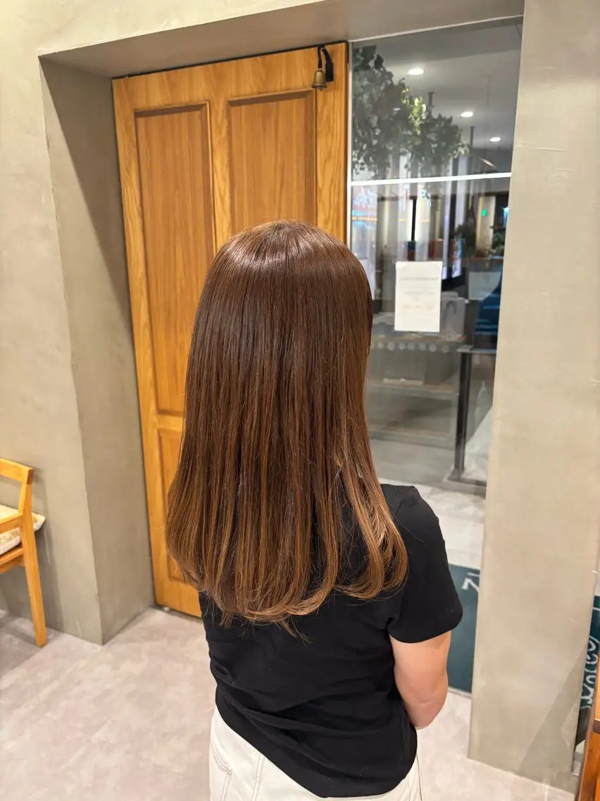 ロング Ships HANAのヘアスタイル