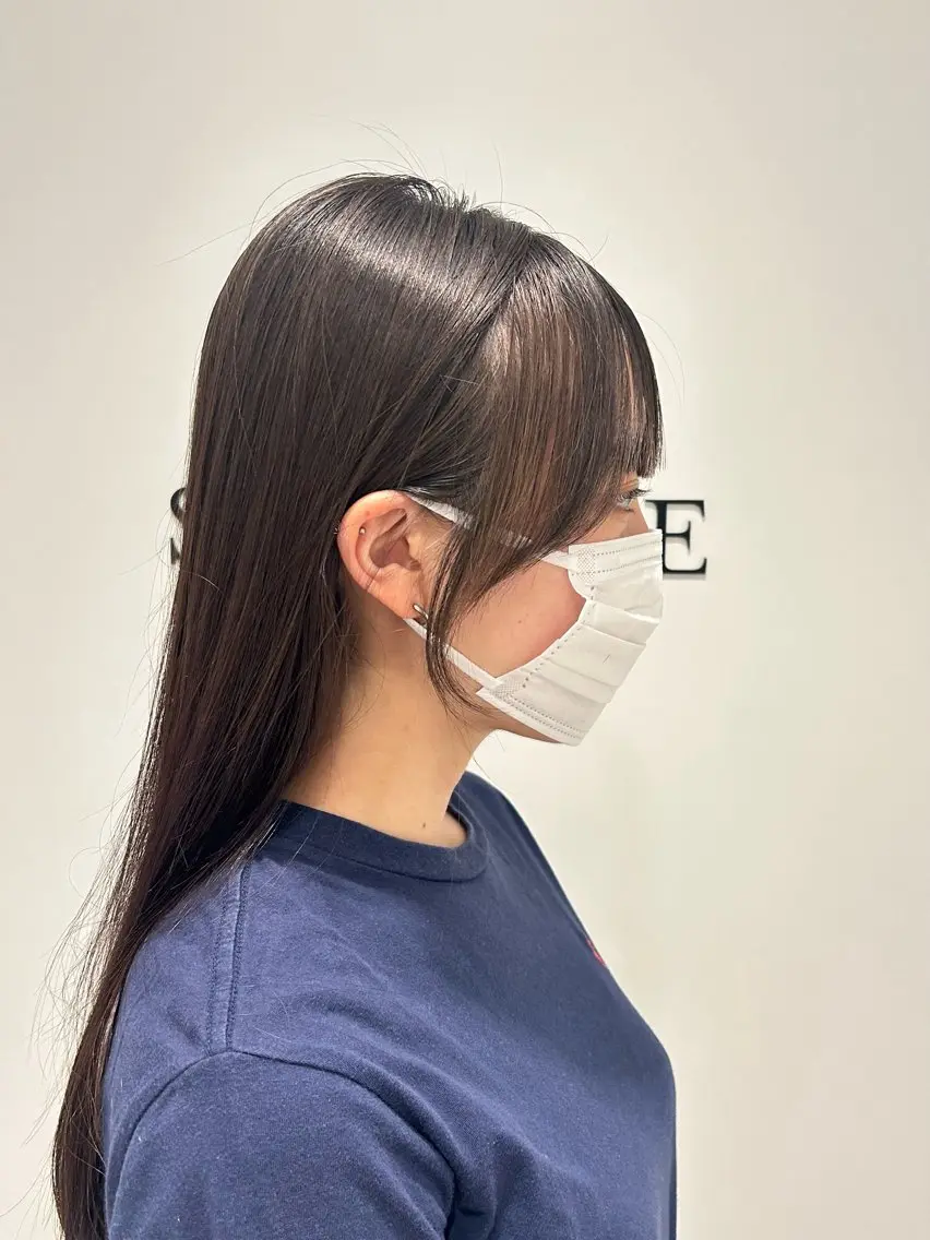 カット レイヤー｜ハッシュ｜ ヘアセット 山田寛菜のヘアスタイル