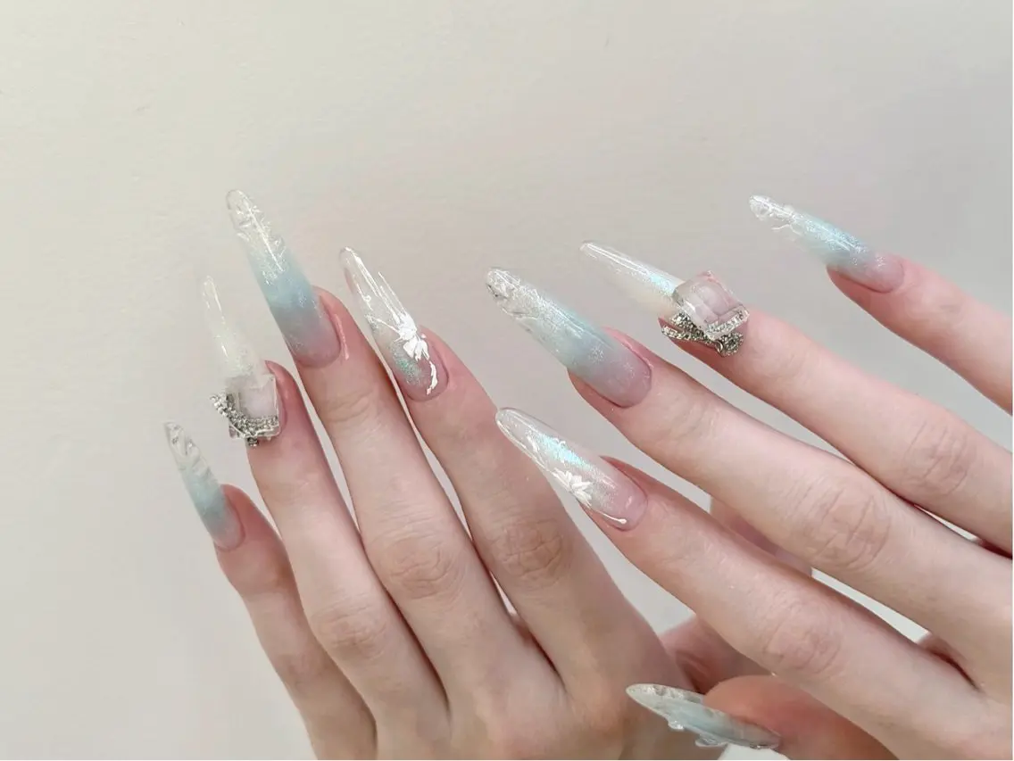 ネイル Miya nailのネイルデザイン