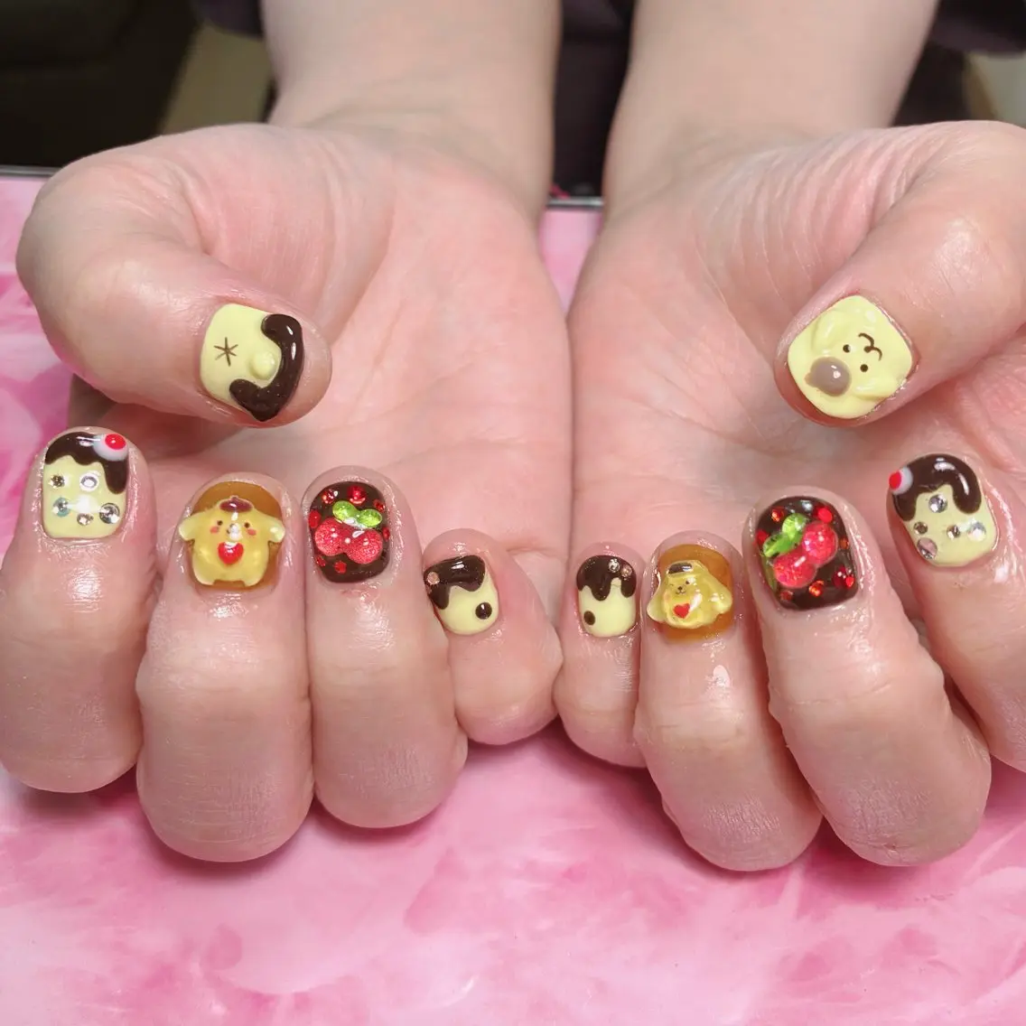 ショート ハンドネイル hs nail salonのネイルデザイン