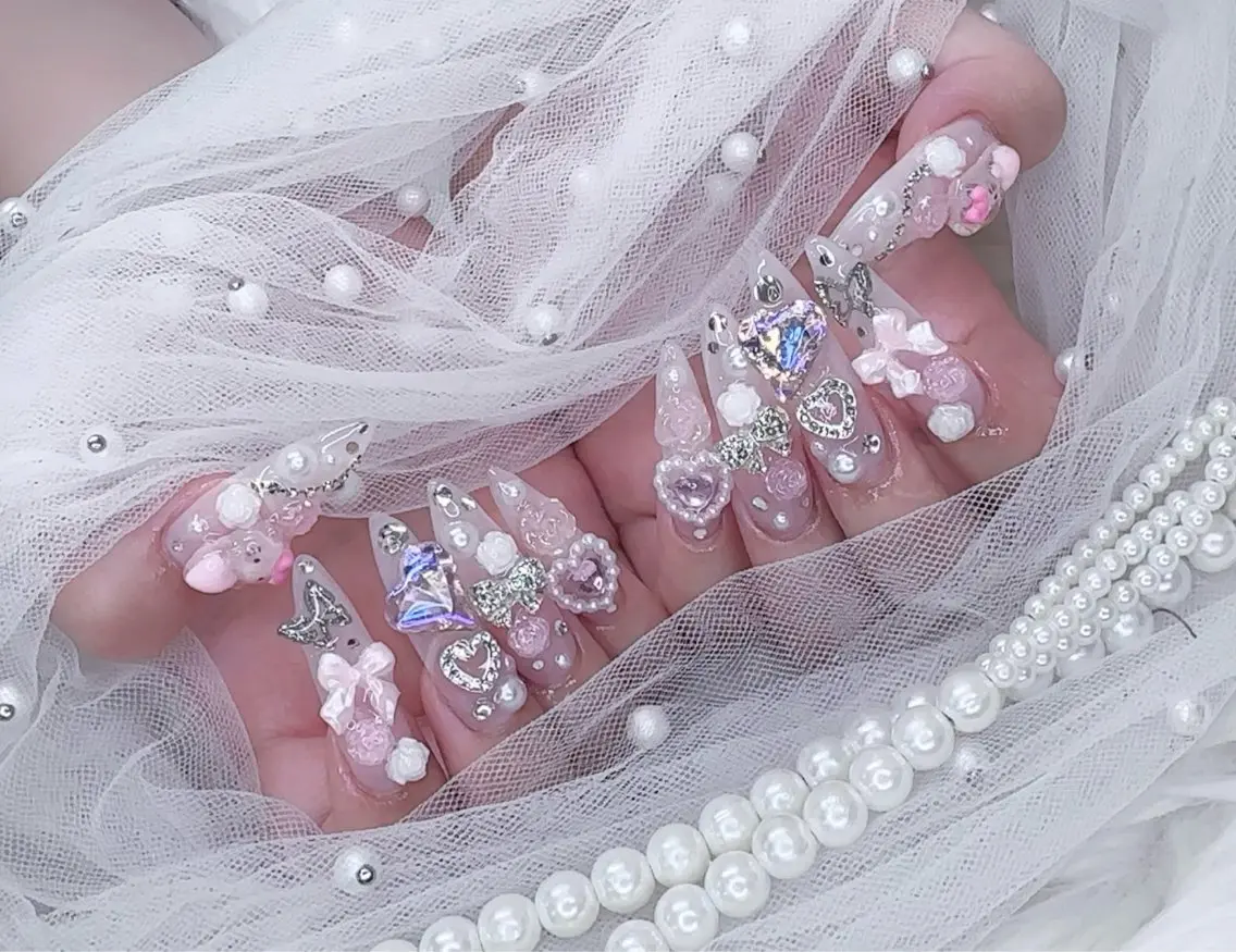 ネイル R salonのネイルデザイン