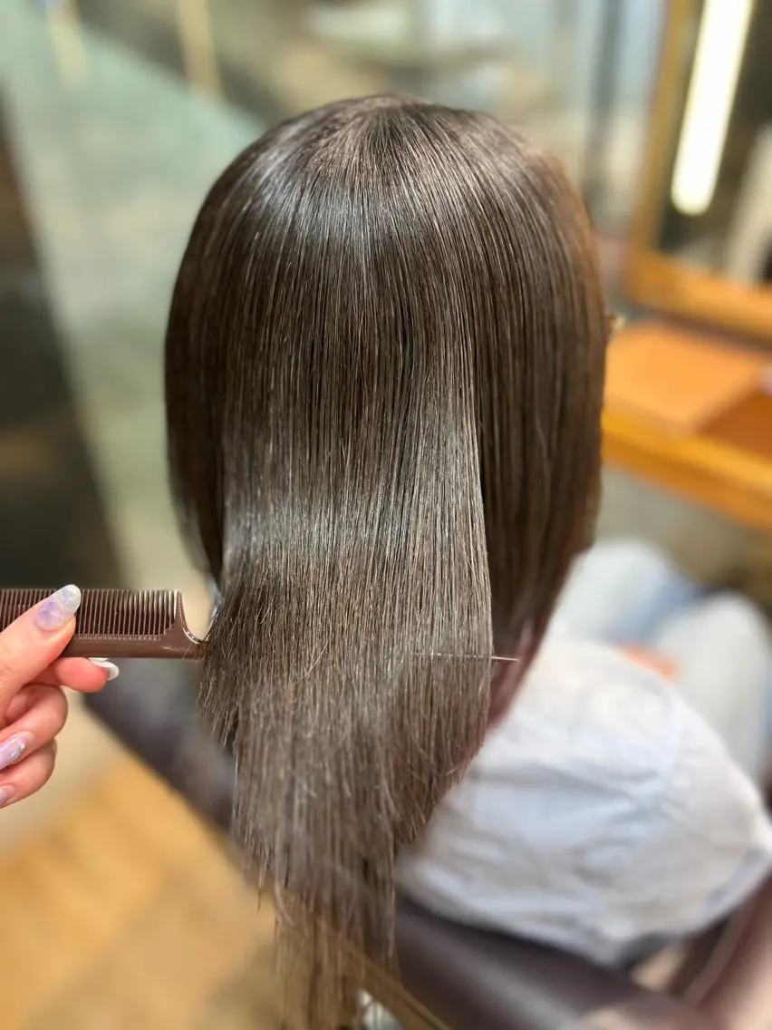ミディアム 縮毛矯正 ♛︎ きっか ♛︎ ヘアアレンジ🩵のヘアスタイル